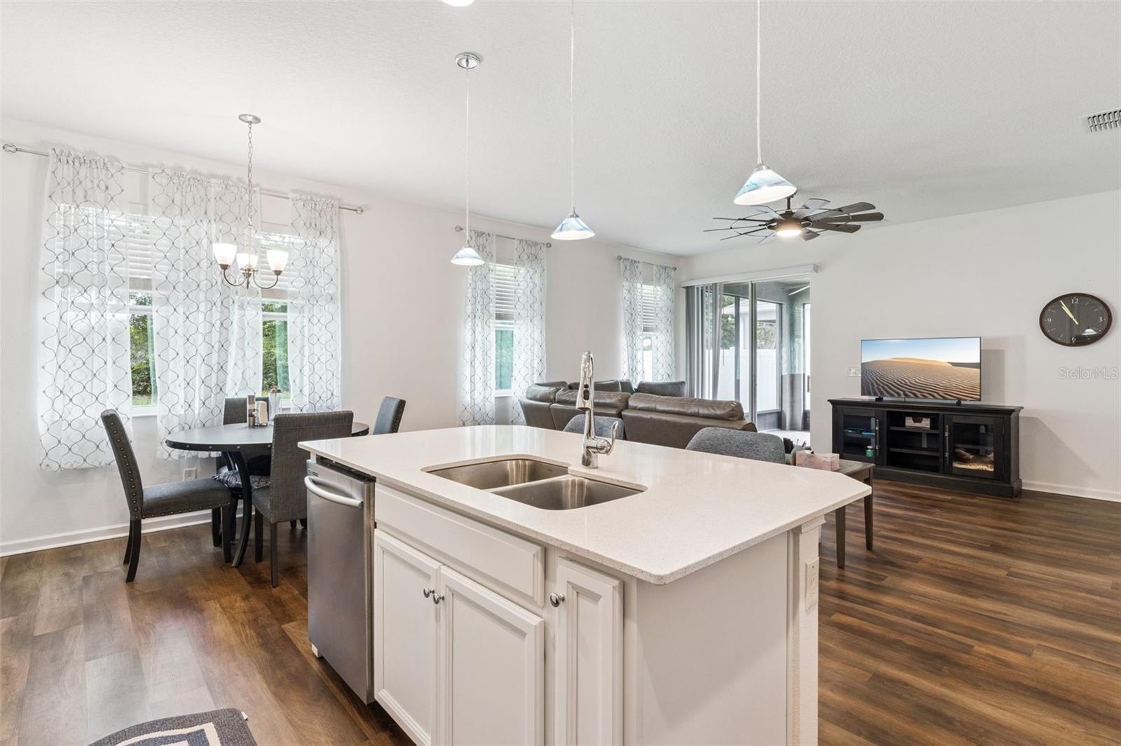 COMPASS LANDING PHASE 2 - Residential