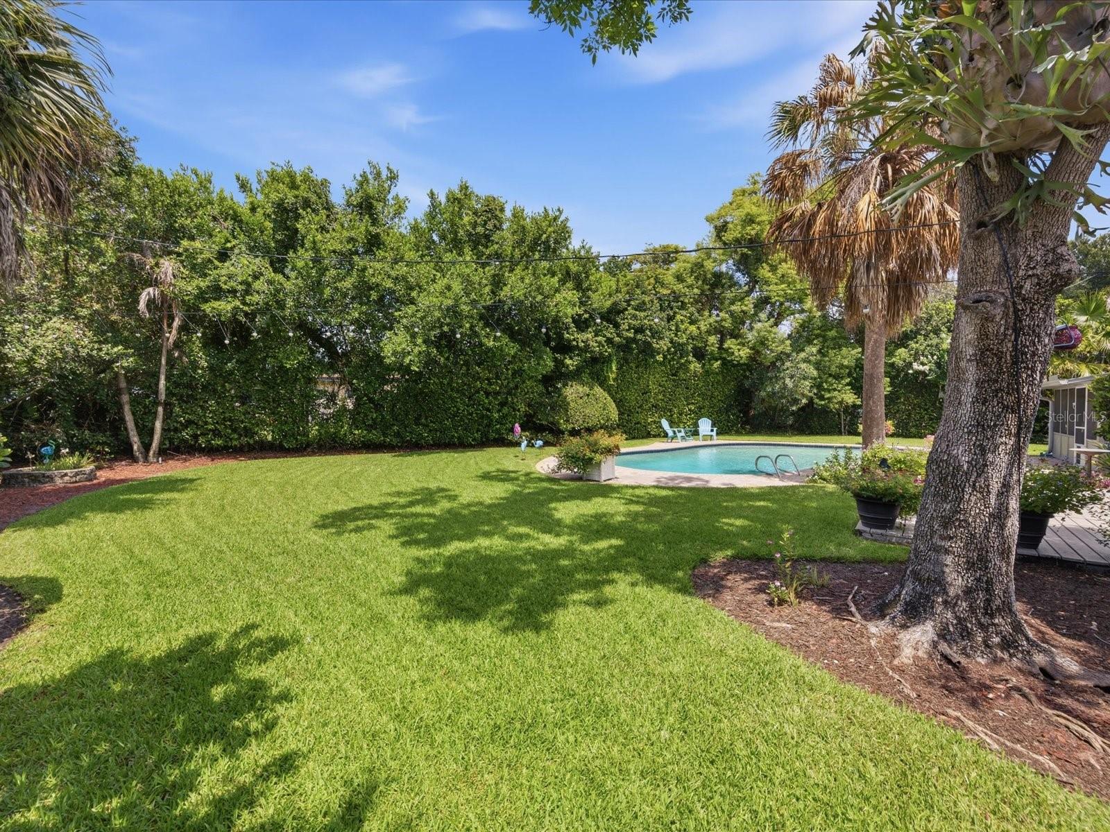 DOVER SHORES SEVENTH ADD - Residential