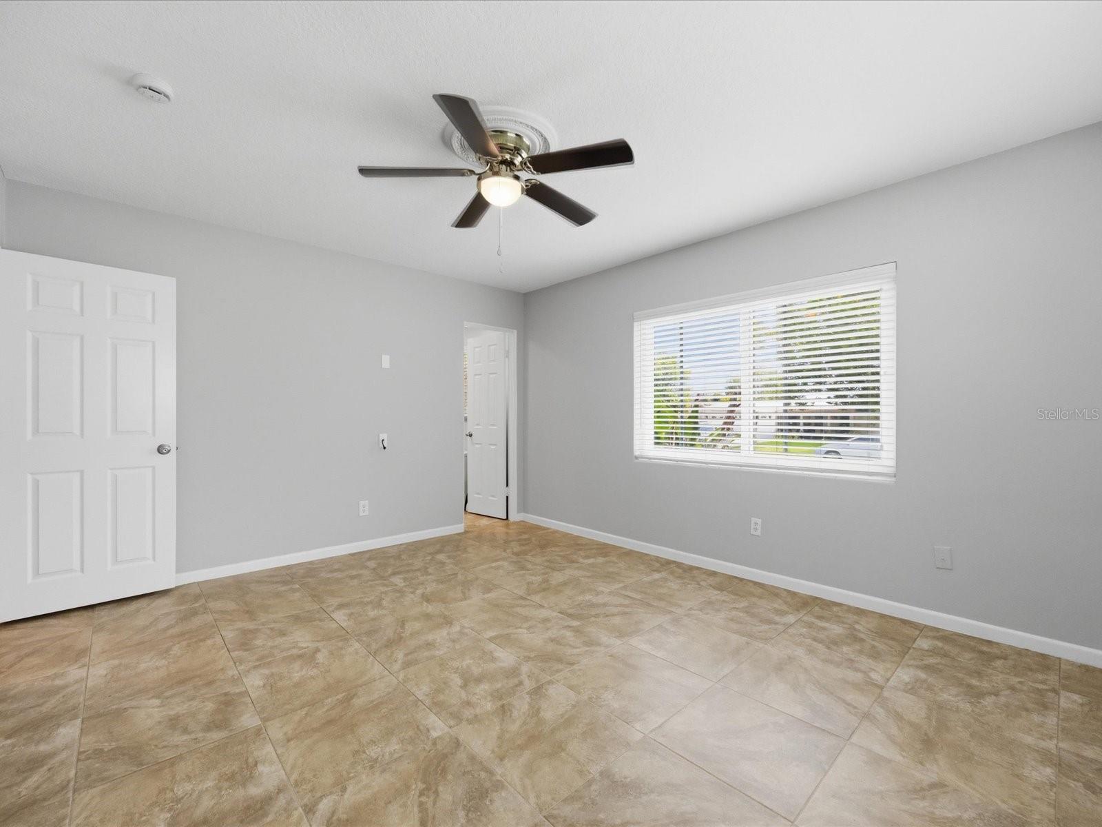 DOVER SHORES SEVENTH ADD - Residential