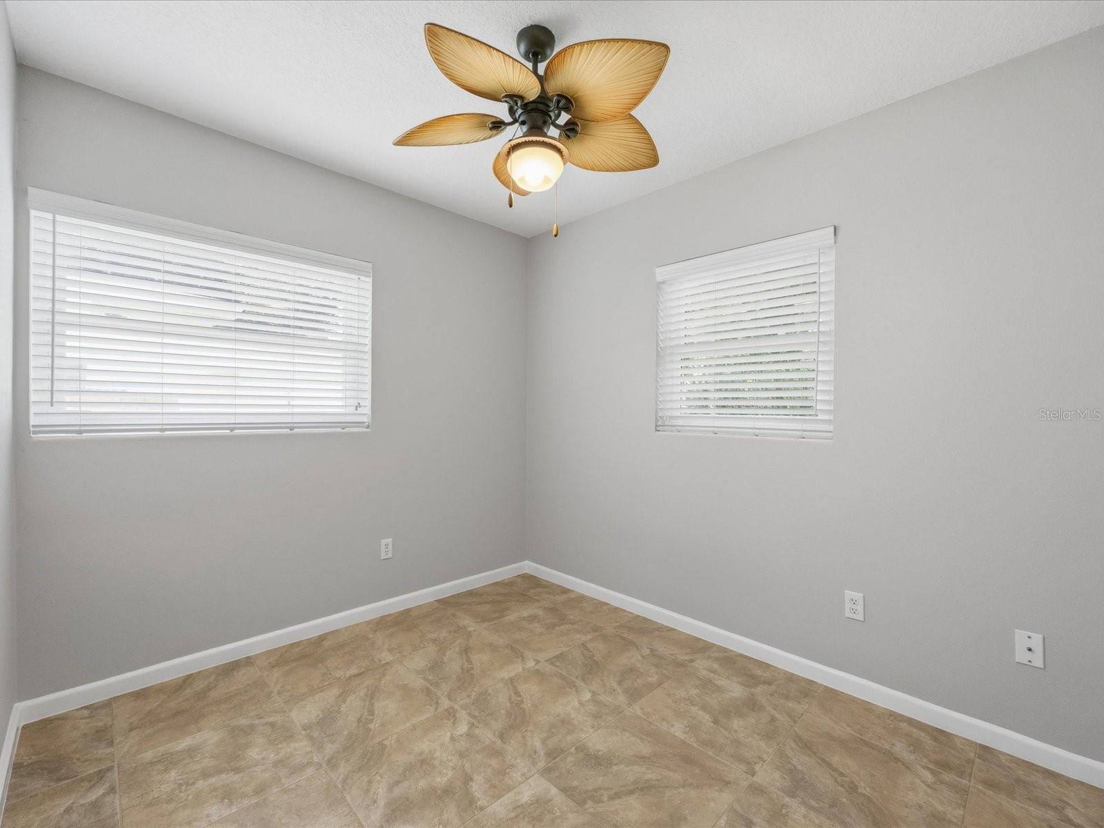 DOVER SHORES SEVENTH ADD - Residential