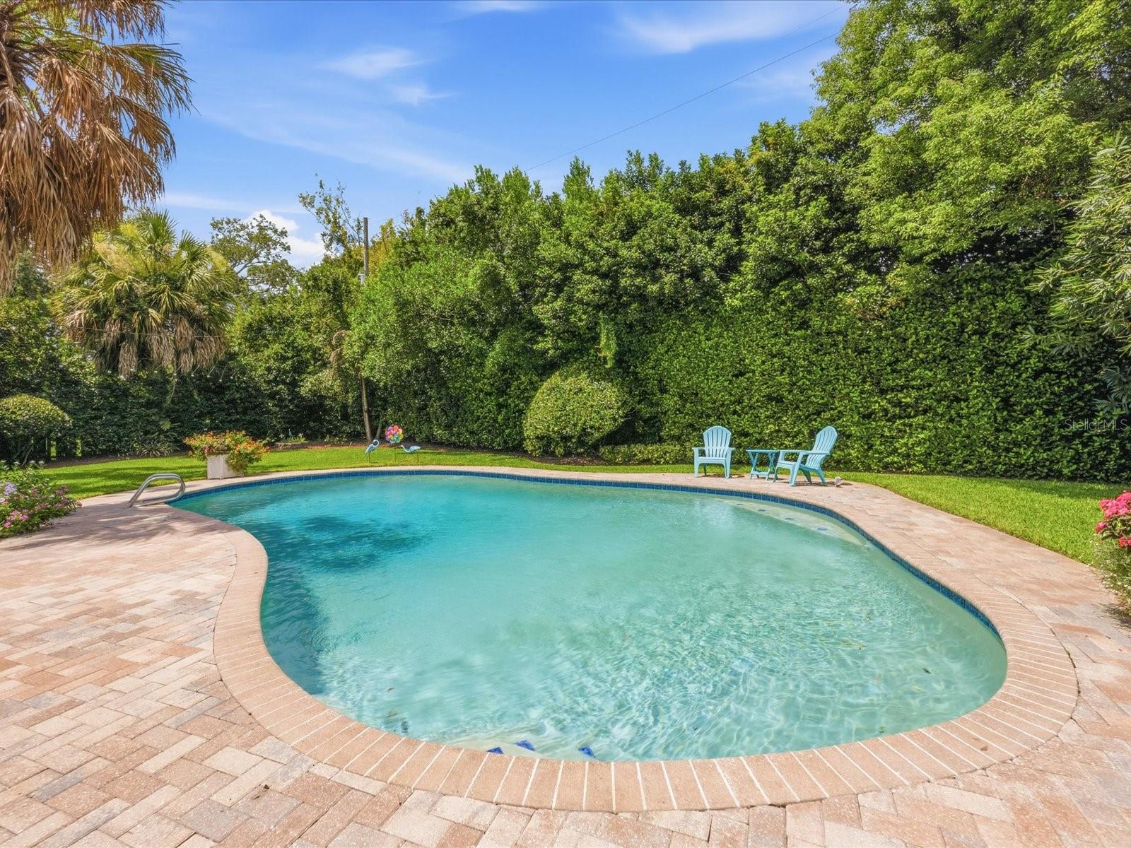 DOVER SHORES SEVENTH ADD - Residential