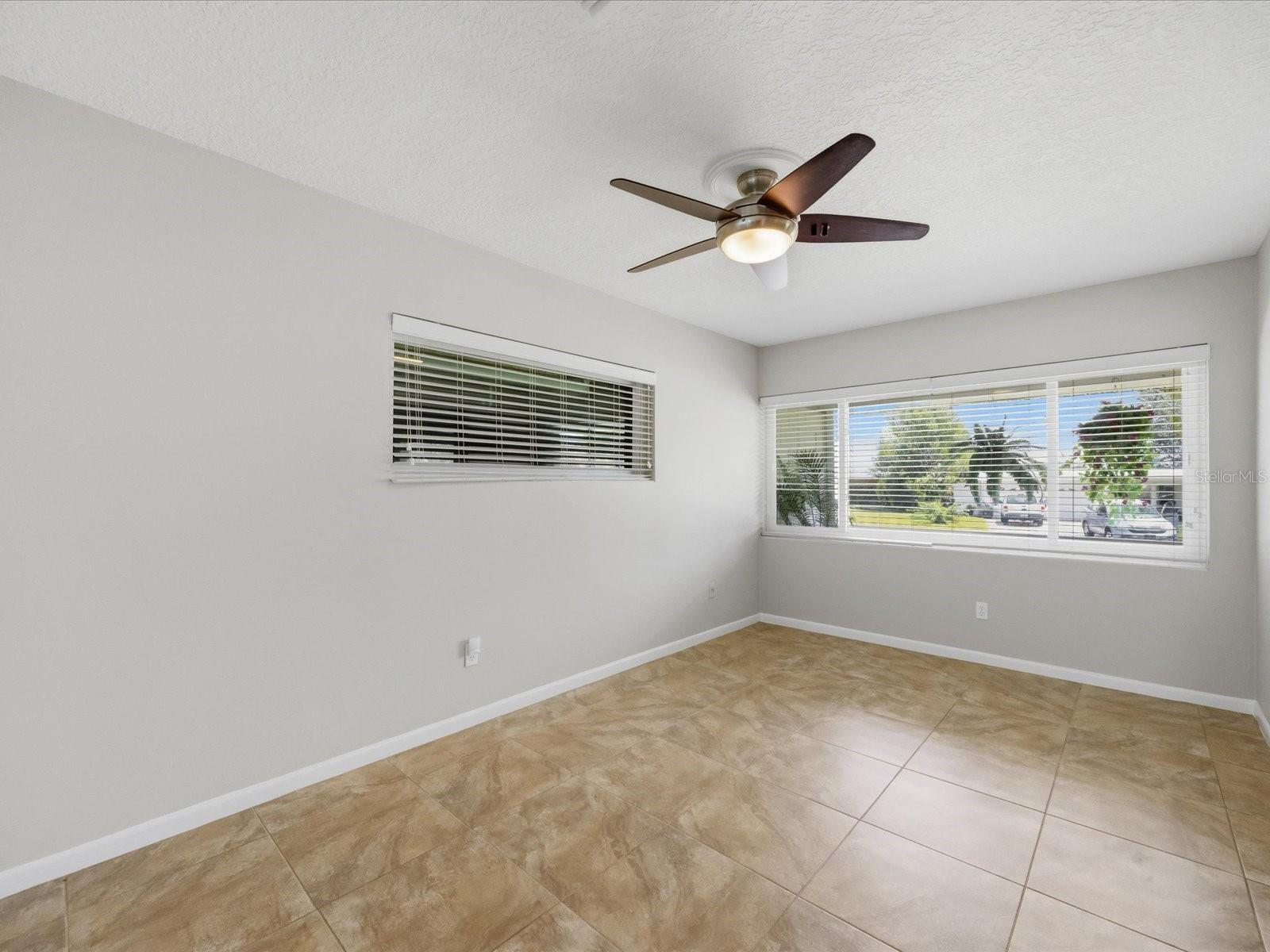 DOVER SHORES SEVENTH ADD - Residential