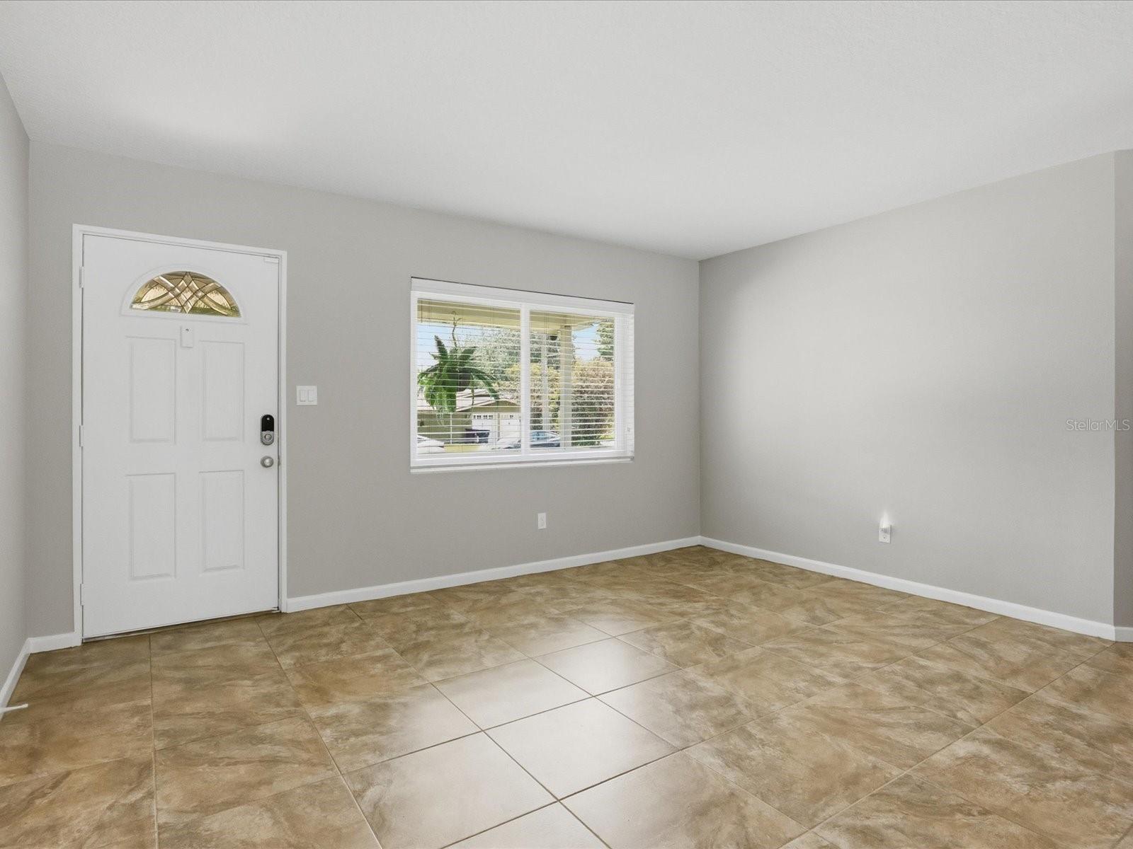 DOVER SHORES SEVENTH ADD - Residential