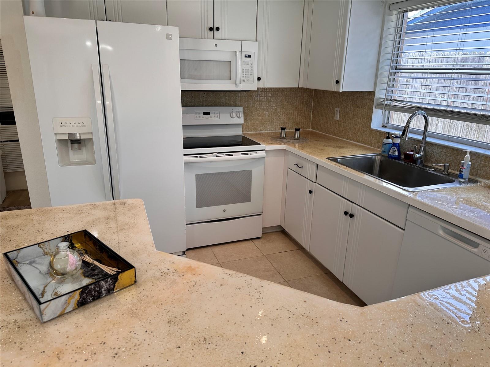 REGENCY PARK - Residential