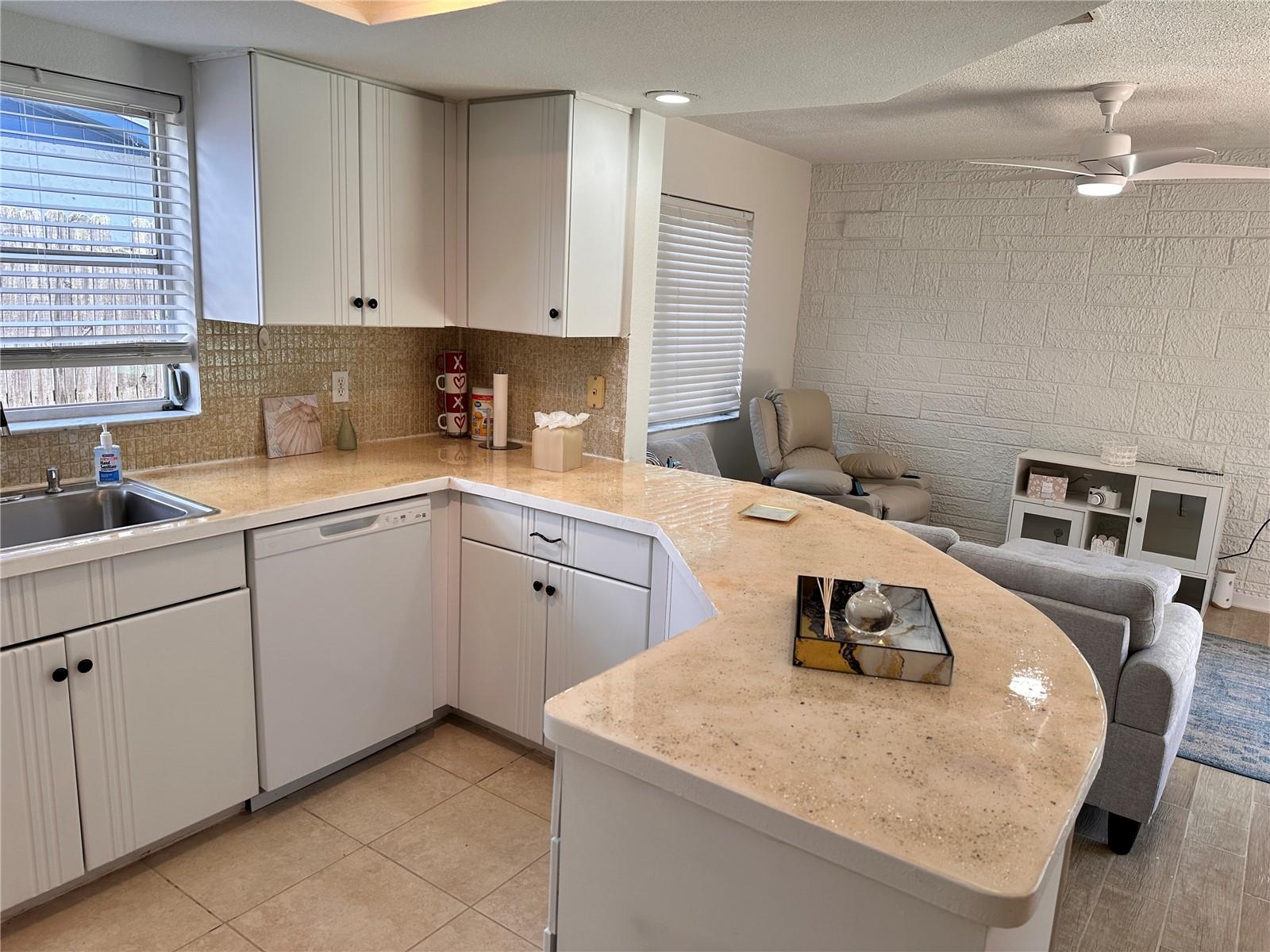 REGENCY PARK - Residential