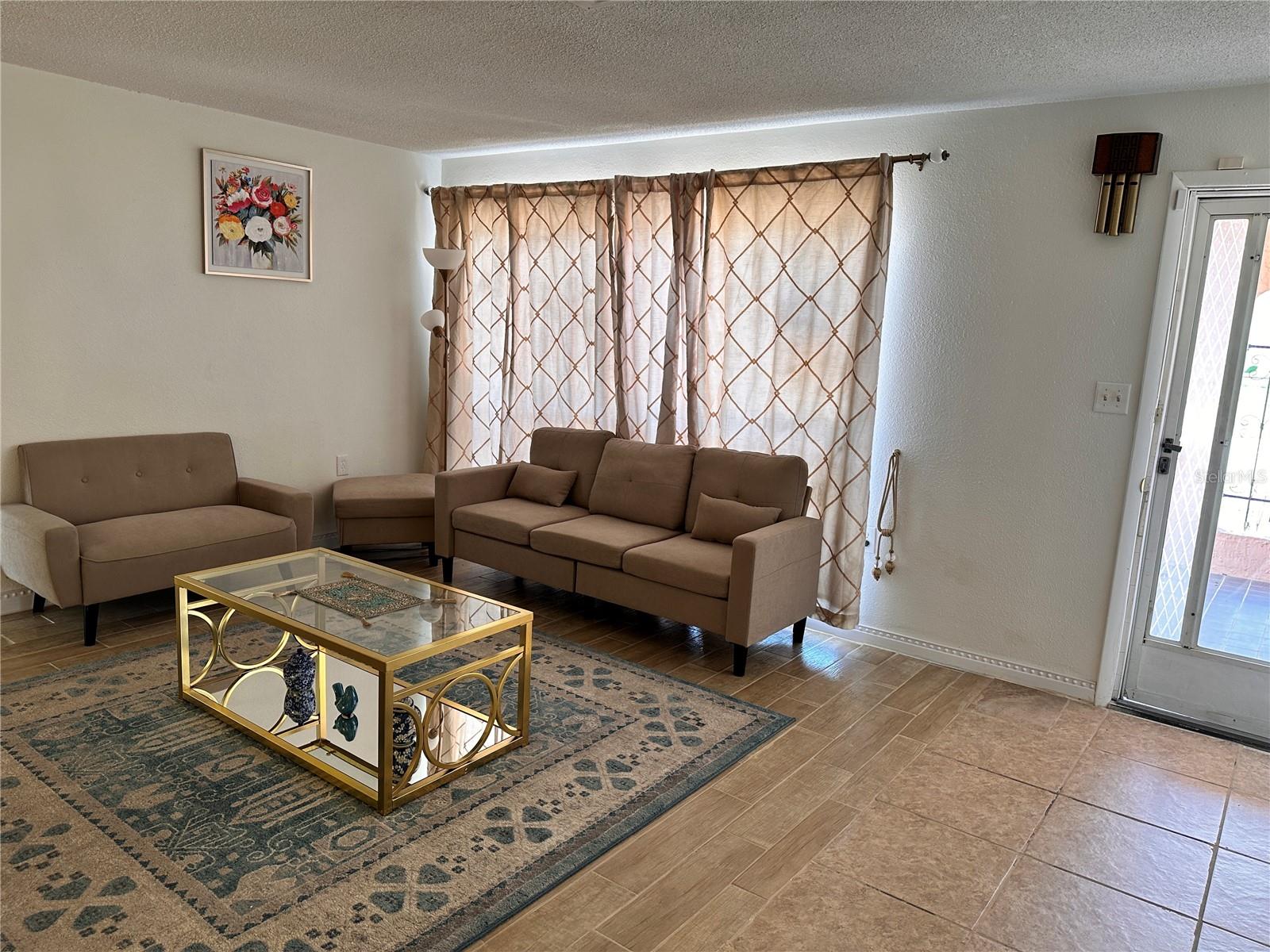 REGENCY PARK - Residential