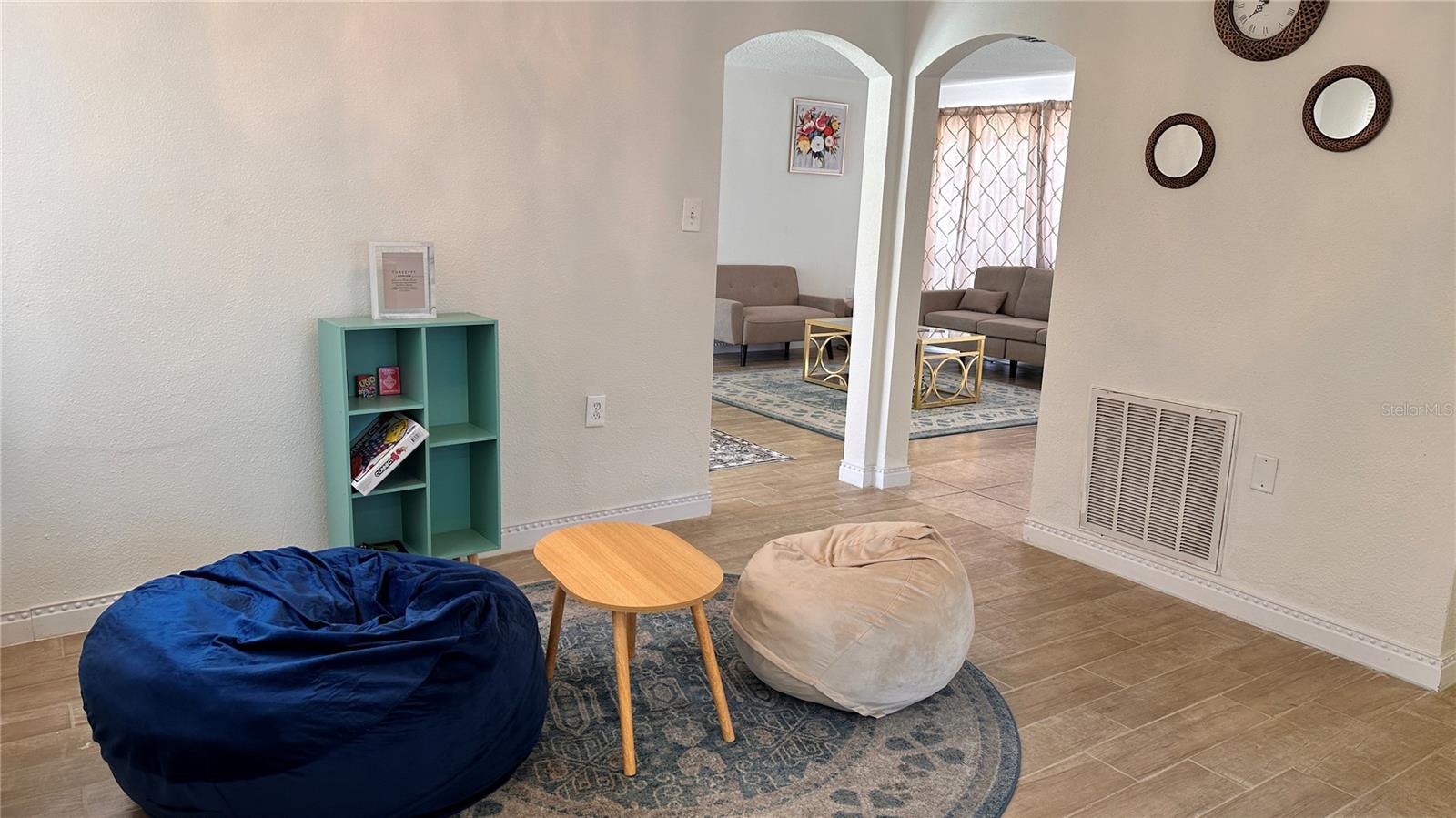 REGENCY PARK - Residential