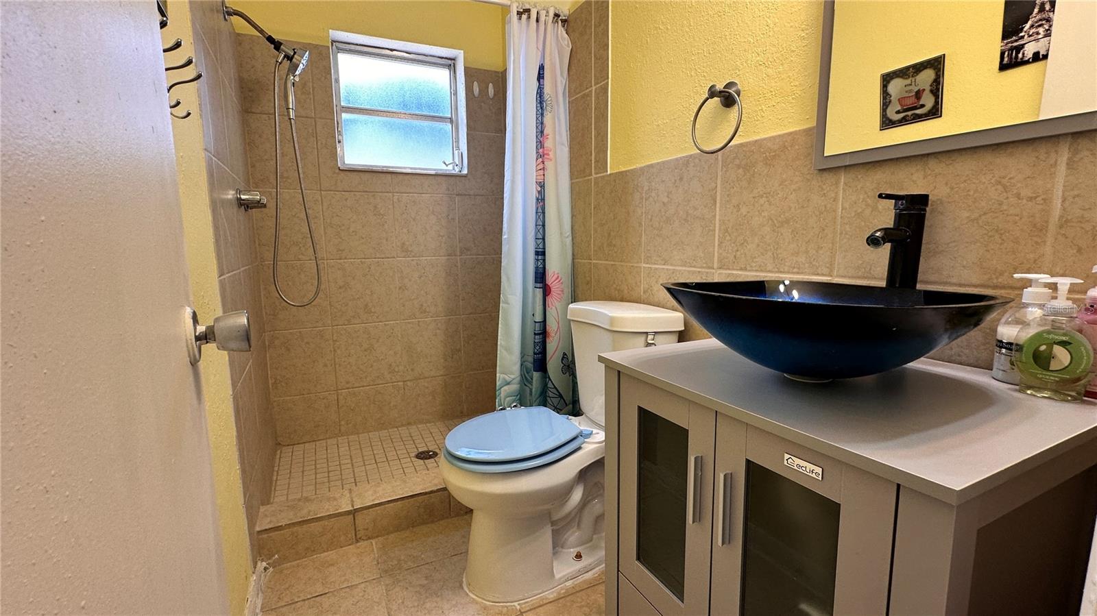 REGENCY PARK - Residential