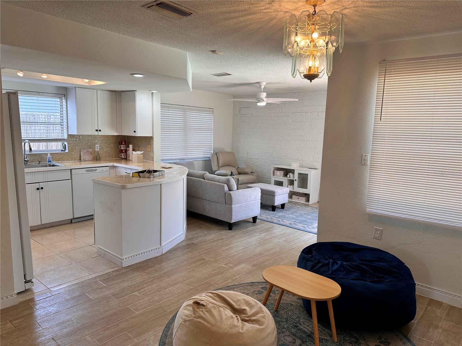 REGENCY PARK - Residential