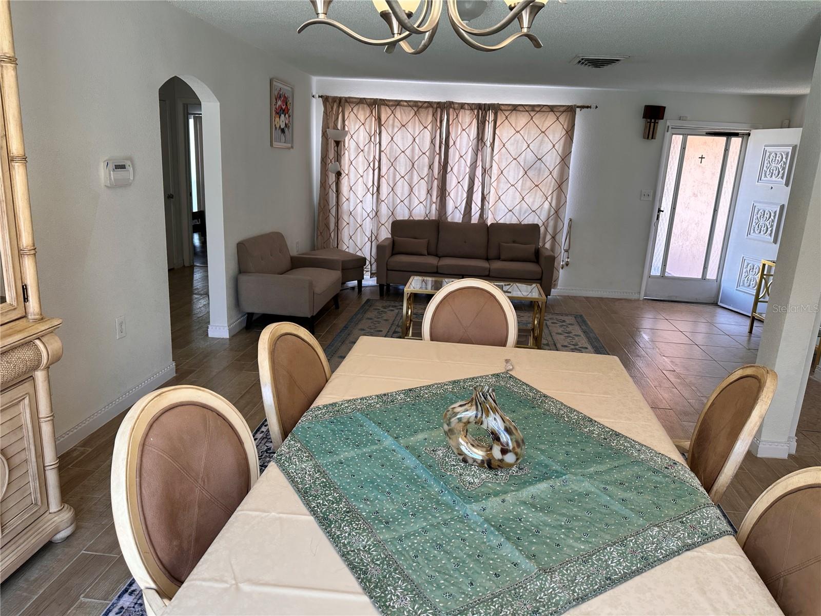 REGENCY PARK - Residential