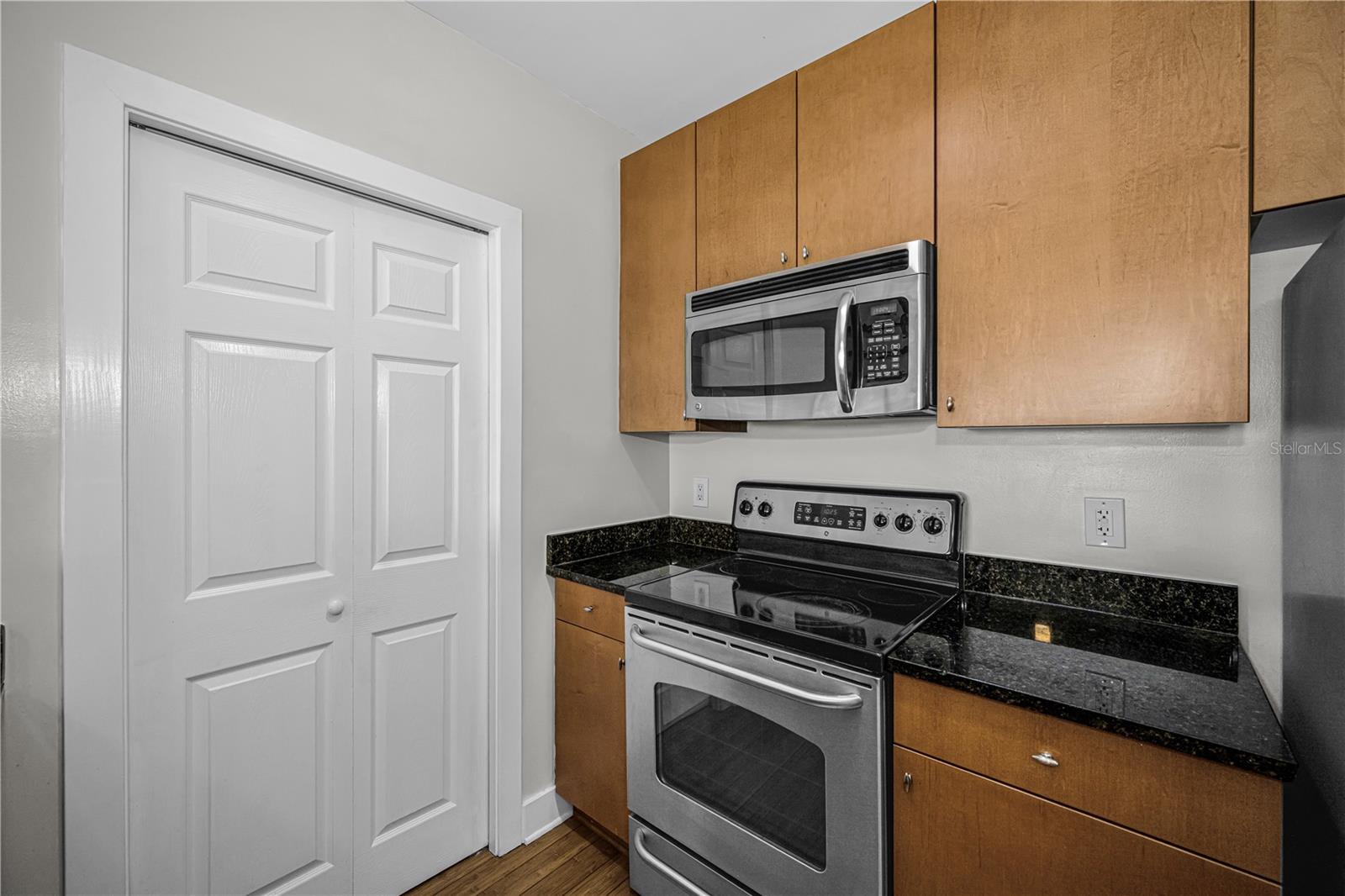 1010 CENTRAL CONDO - Residential Lease