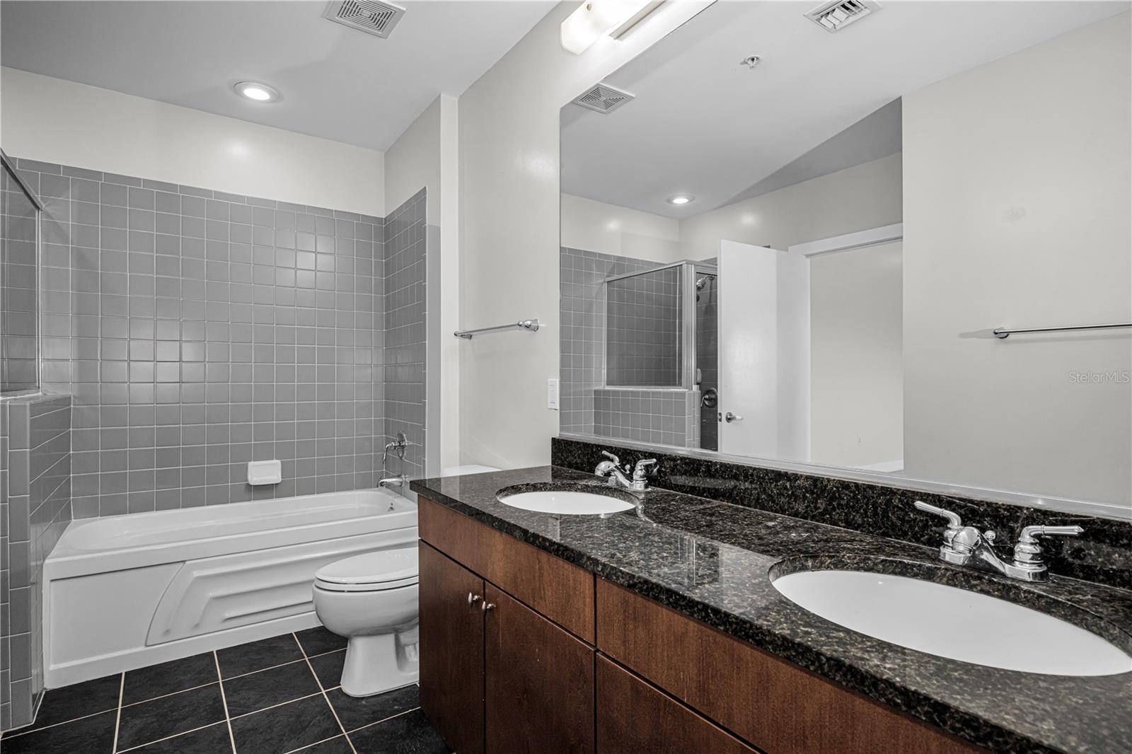 1010 CENTRAL CONDO - Residential Lease