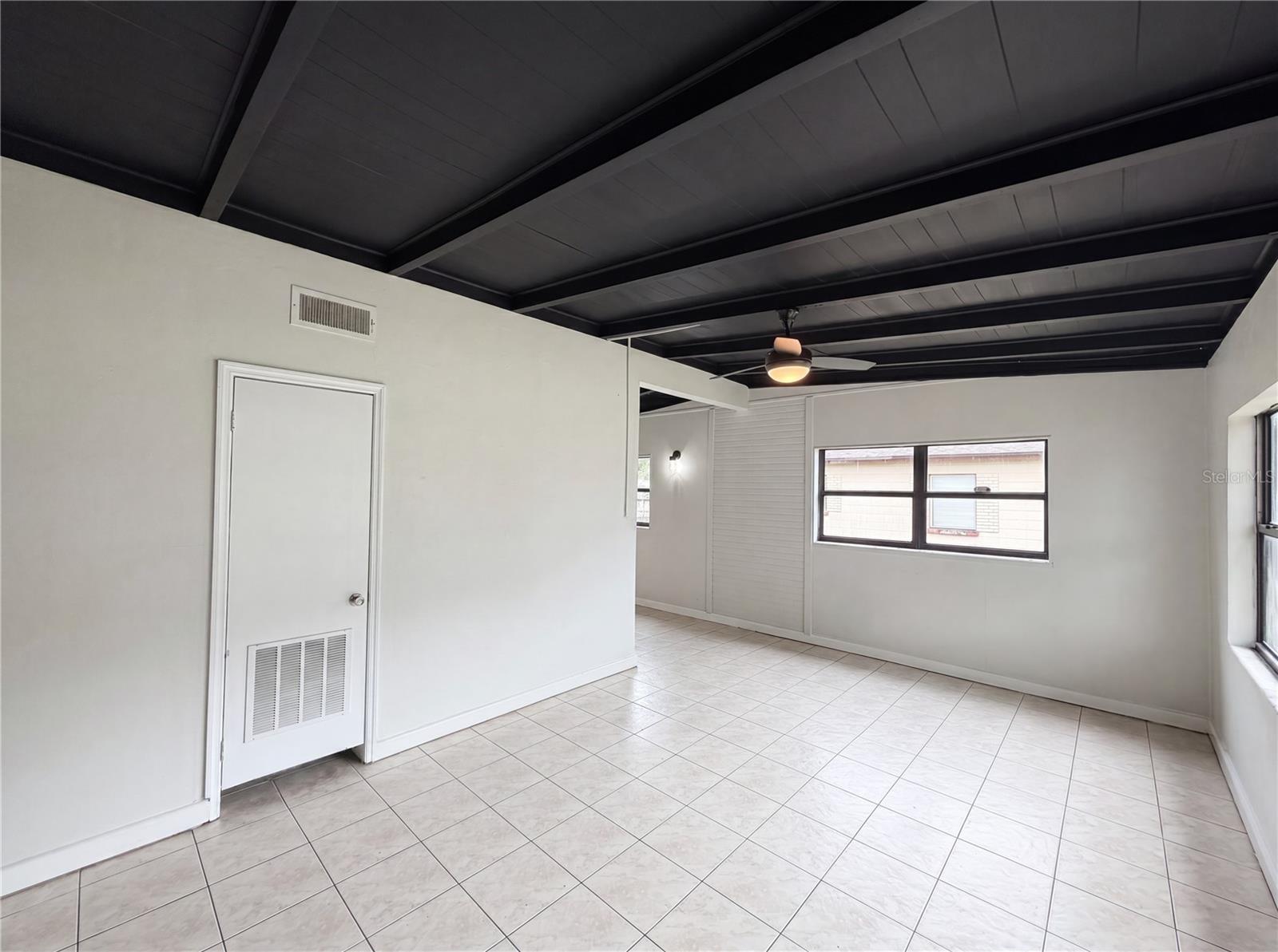GOLDEN RULE COURT - Residential