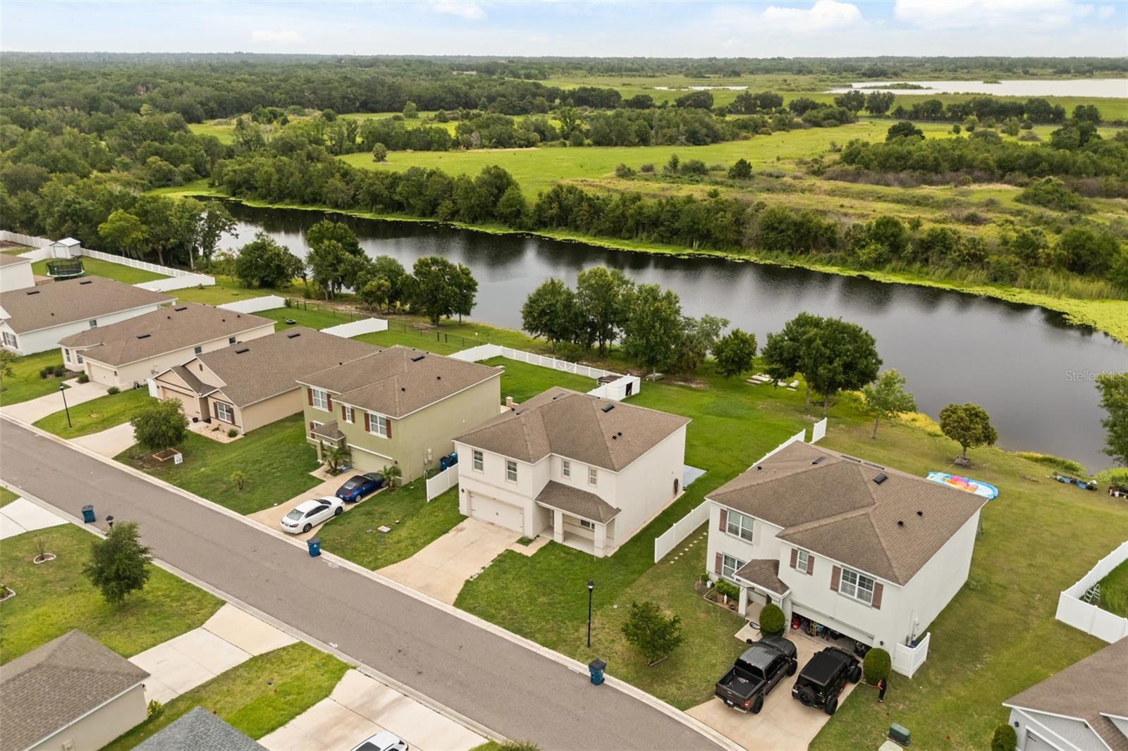 BRIDGEPORT LAKES PHASE ONE - Residential