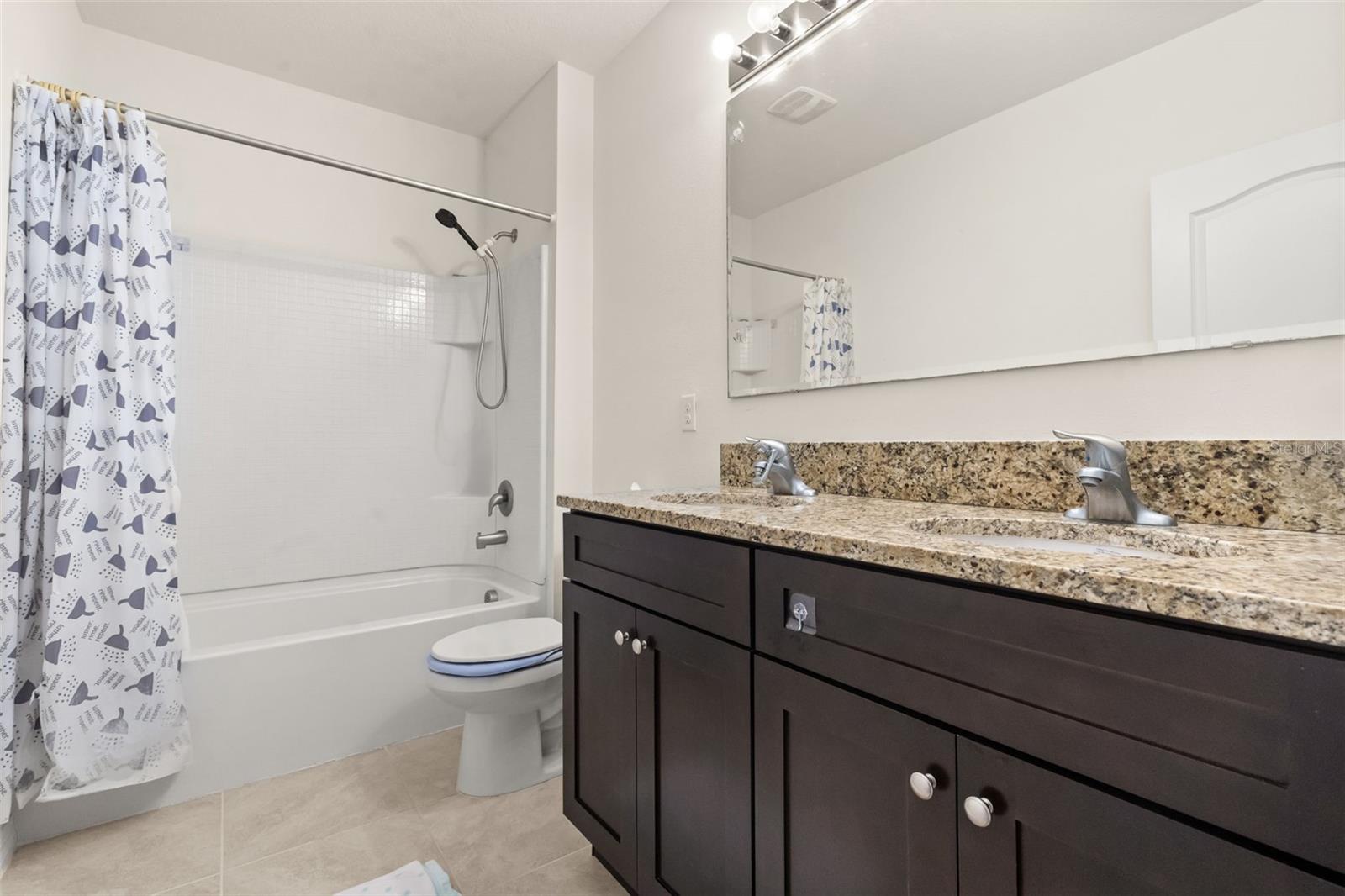 BRIDGEPORT LAKES PHASE ONE - Residential