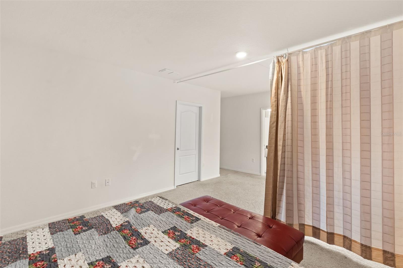 BRIDGEPORT LAKES PHASE ONE - Residential