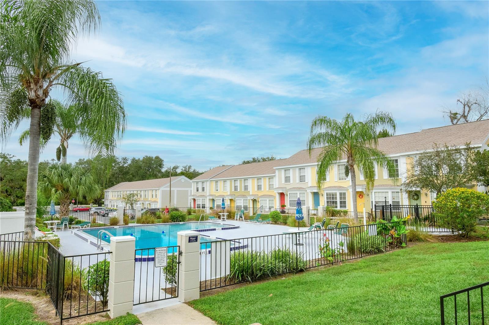 EMBASSY PARK TWNHMS CONDO - Residential