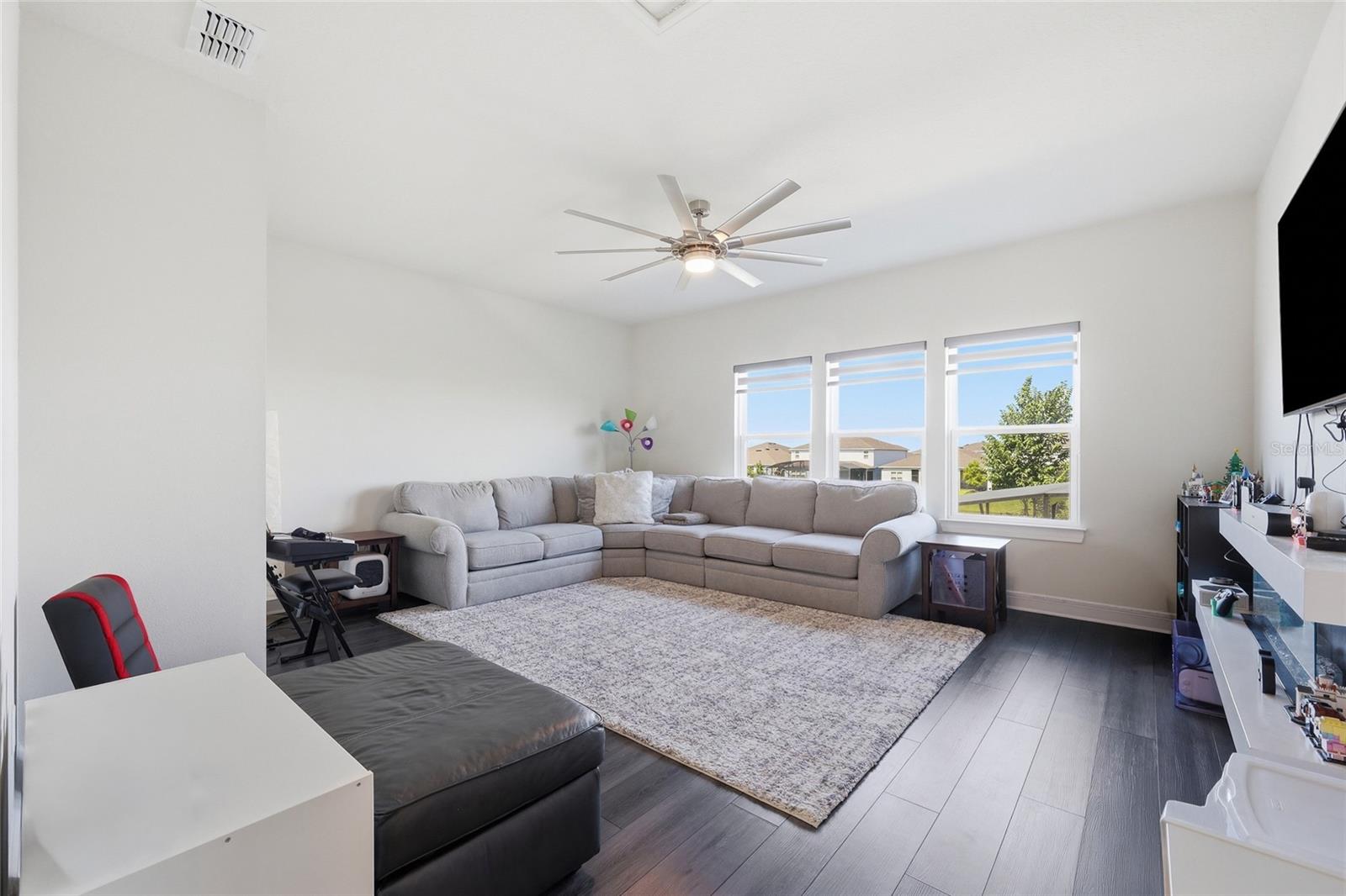 ISLES OF LAKE NONA - Residential