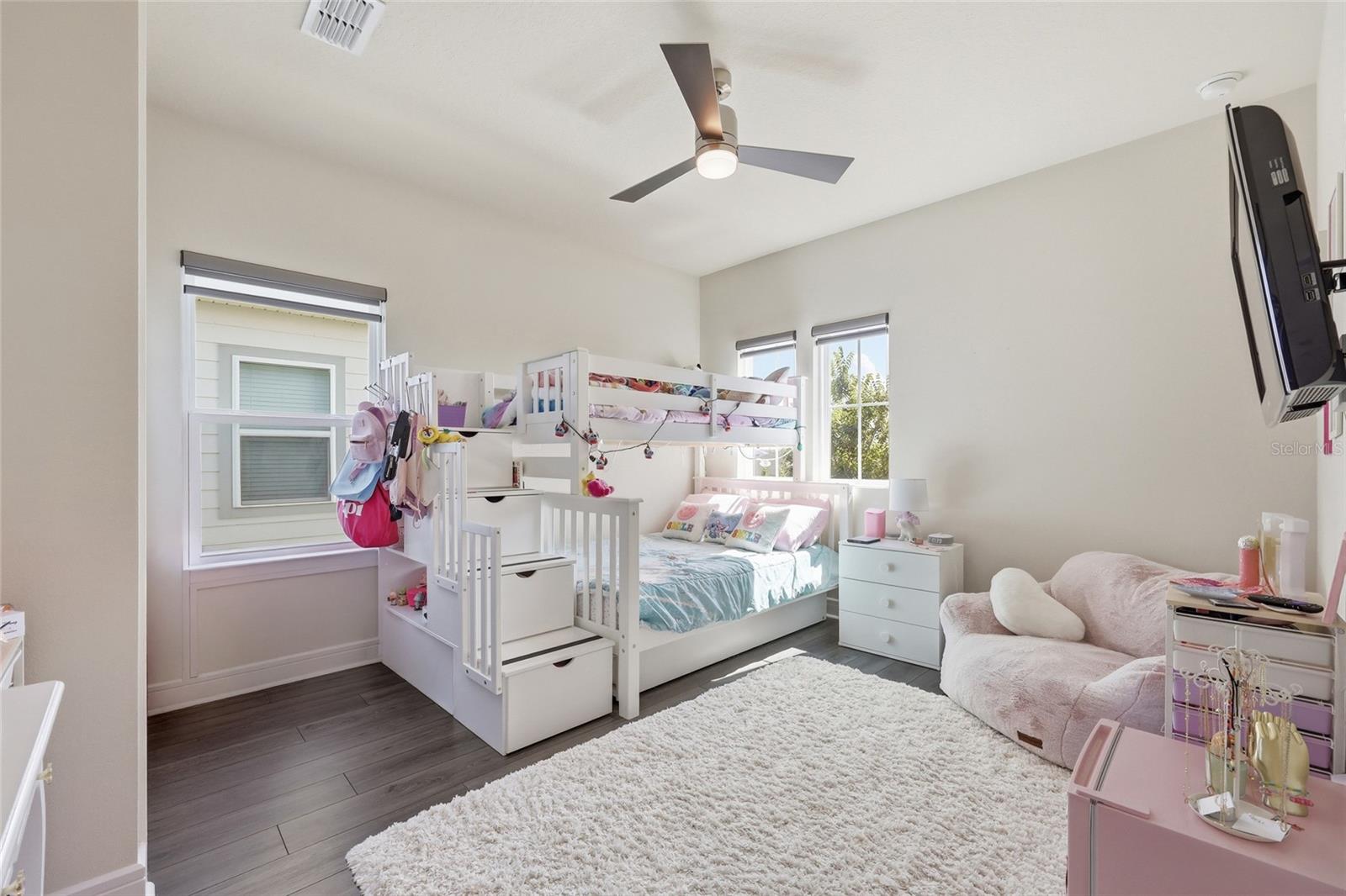 ISLES OF LAKE NONA - Residential