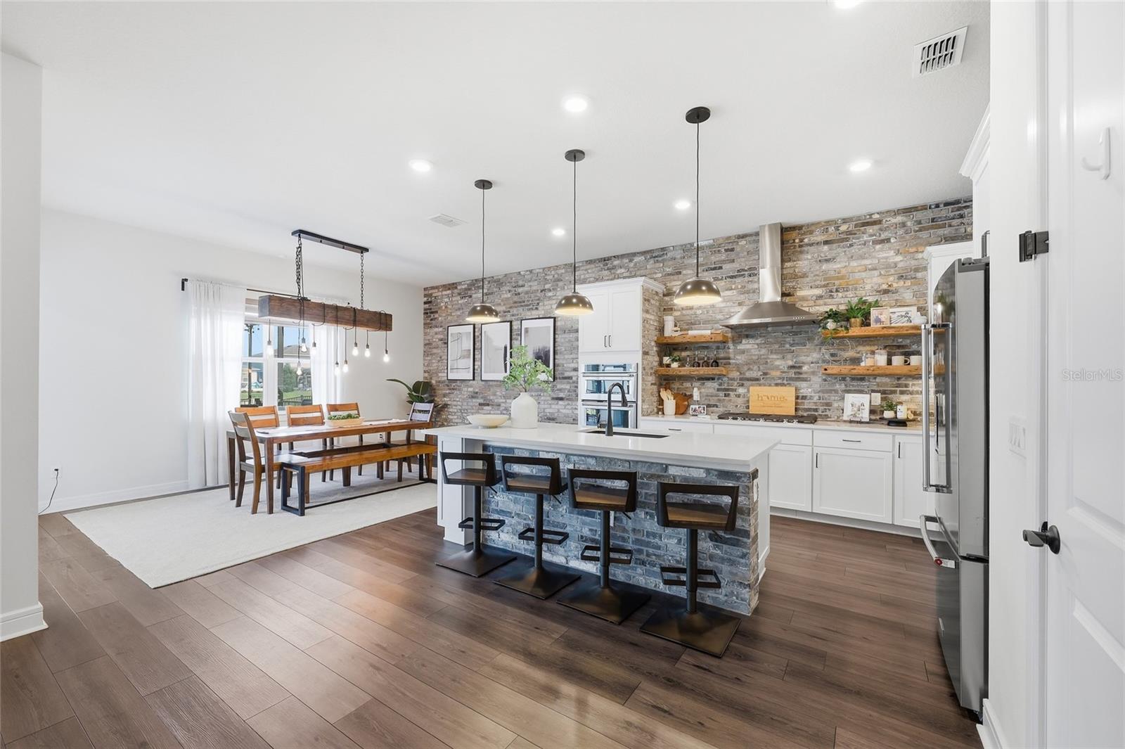 ISLES OF LAKE NONA - Residential