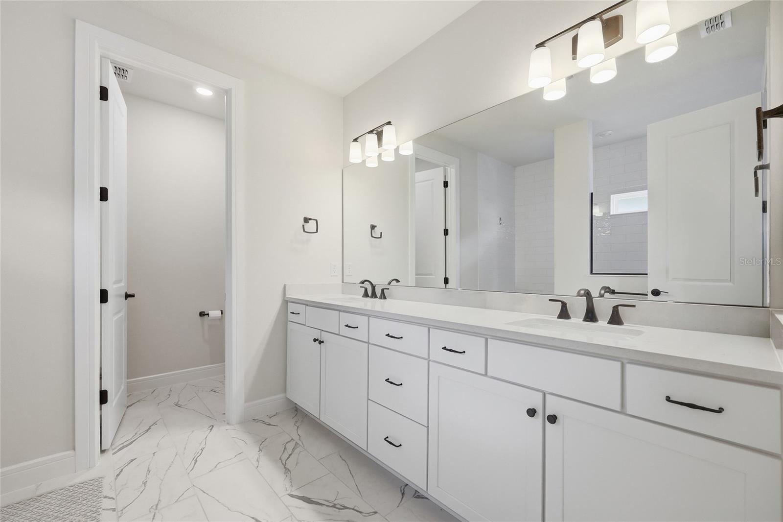 ISLES OF LAKE NONA - Residential