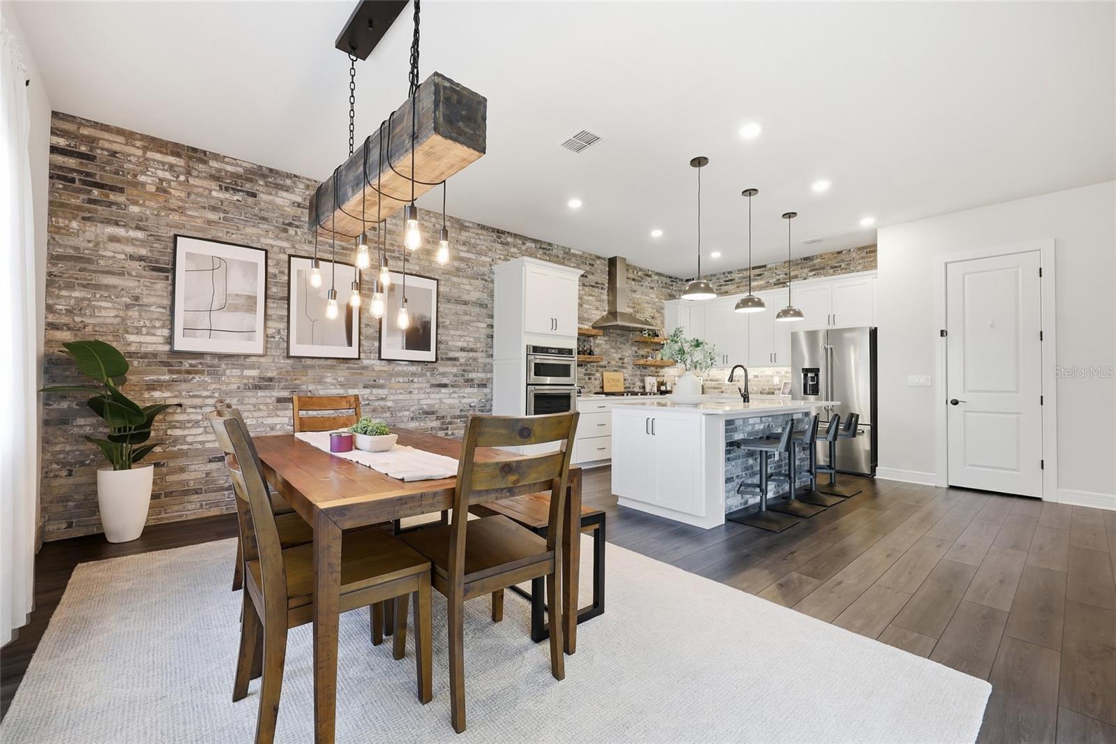 ISLES OF LAKE NONA - Residential