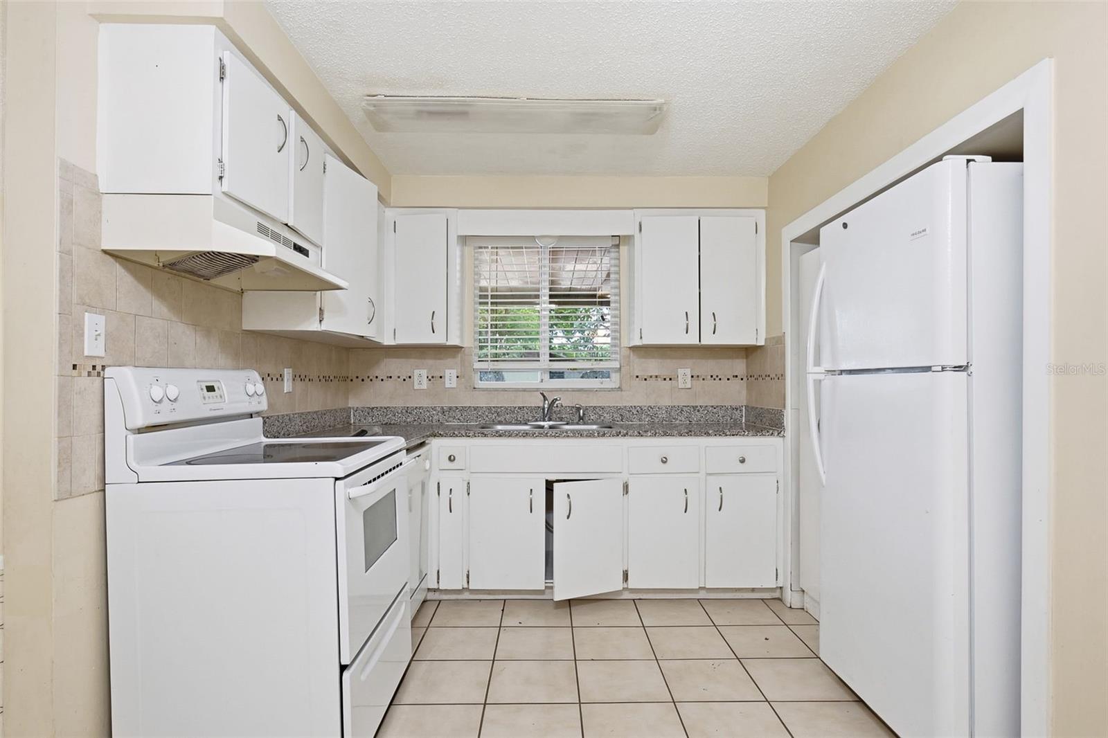 HIGHPOINT ESTATES - Residential