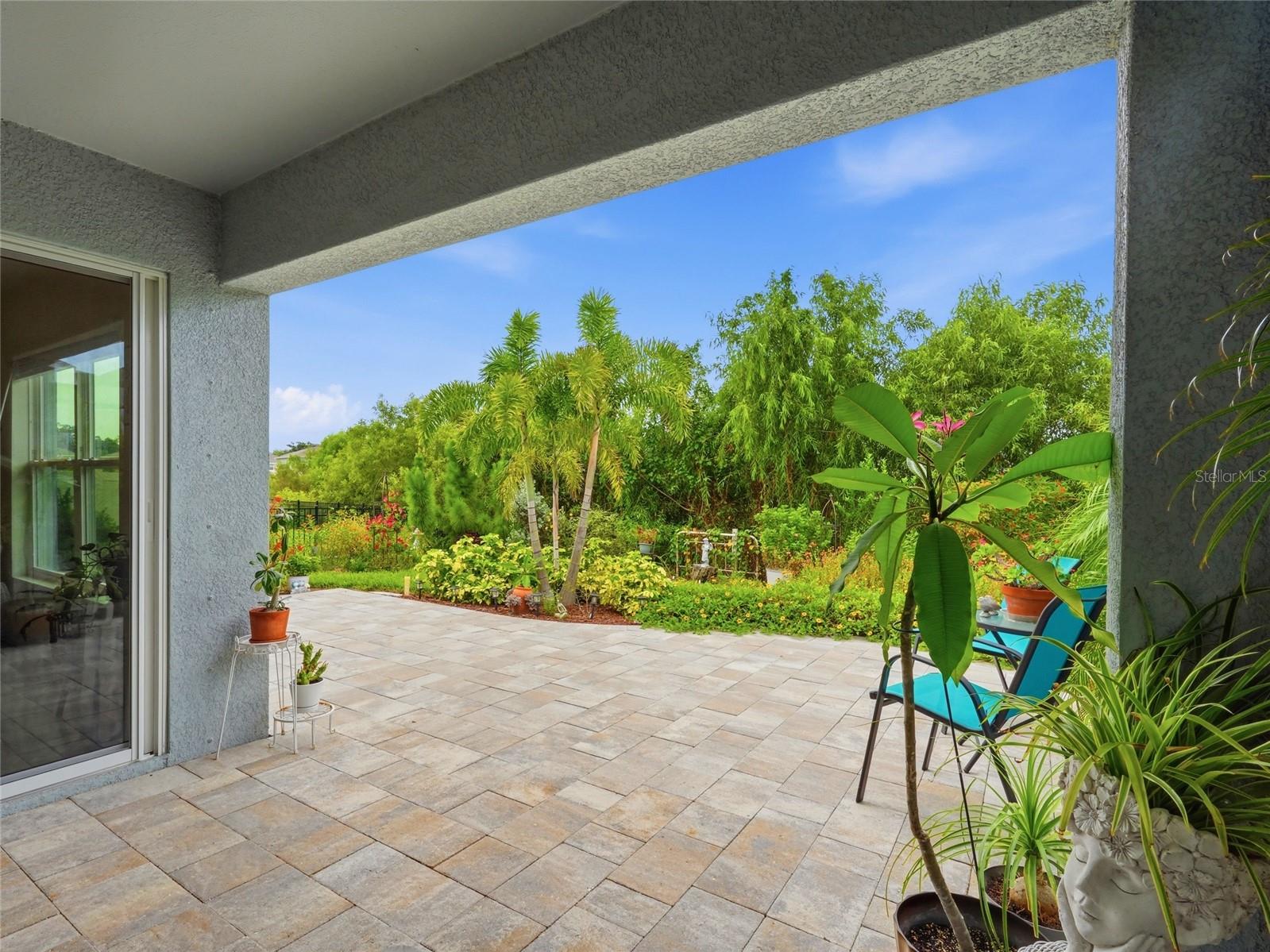 SILVERSTONE NORTH PH IC & ID - Residential