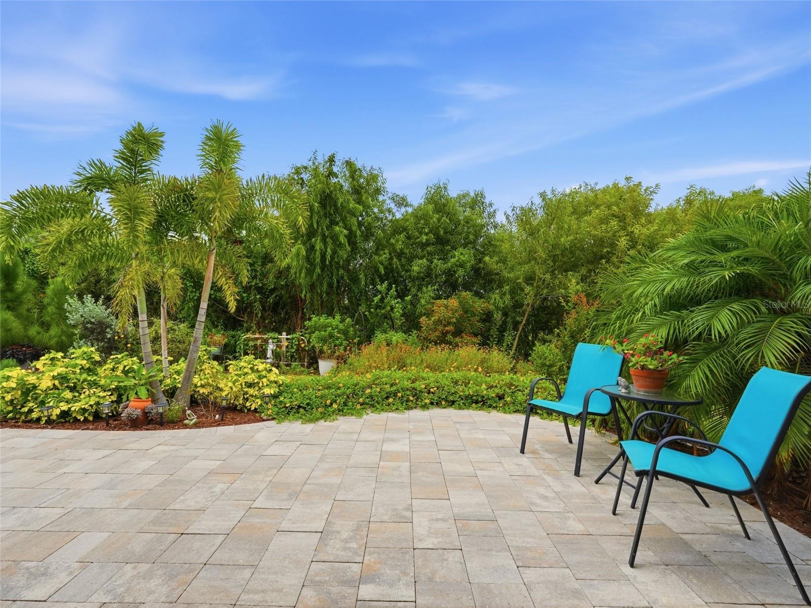 SILVERSTONE NORTH PH IC & ID - Residential