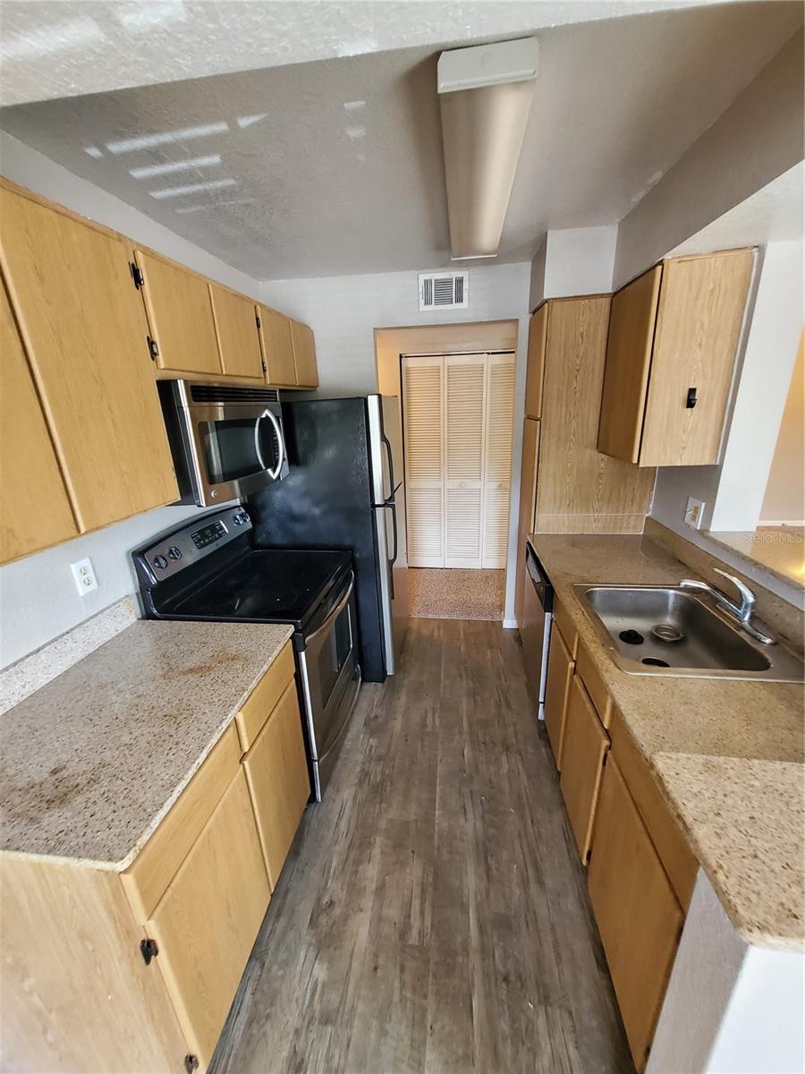 LEXINGTON PLACE CONDO - Residential