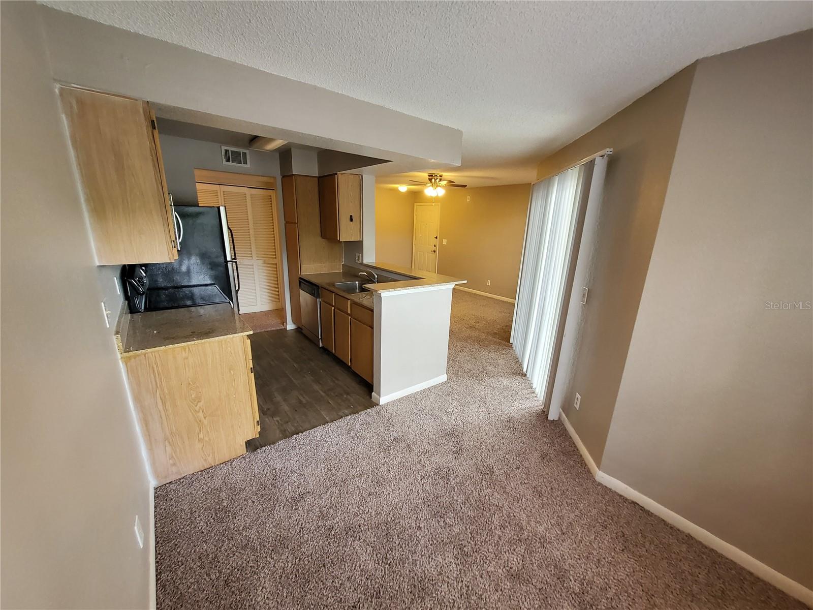 LEXINGTON PLACE CONDO - Residential