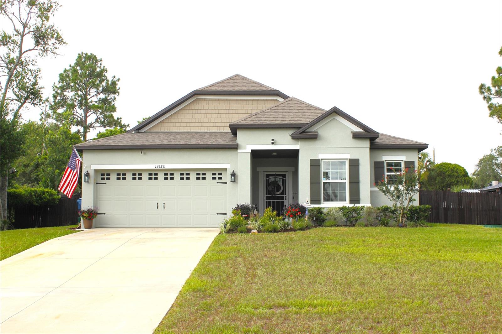 SPRING HILL - Residential