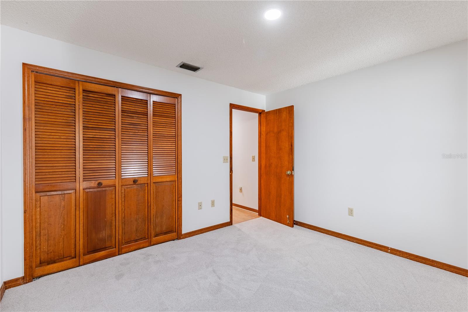 EUSTIS WILLOW CREST SUB - Residential