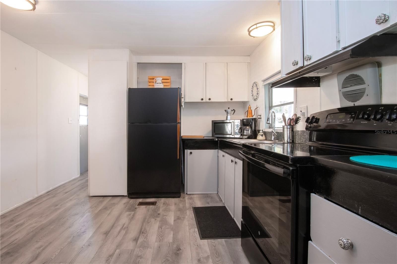 SKYWAY VILLAGE ESTATES CO-OP - Residential