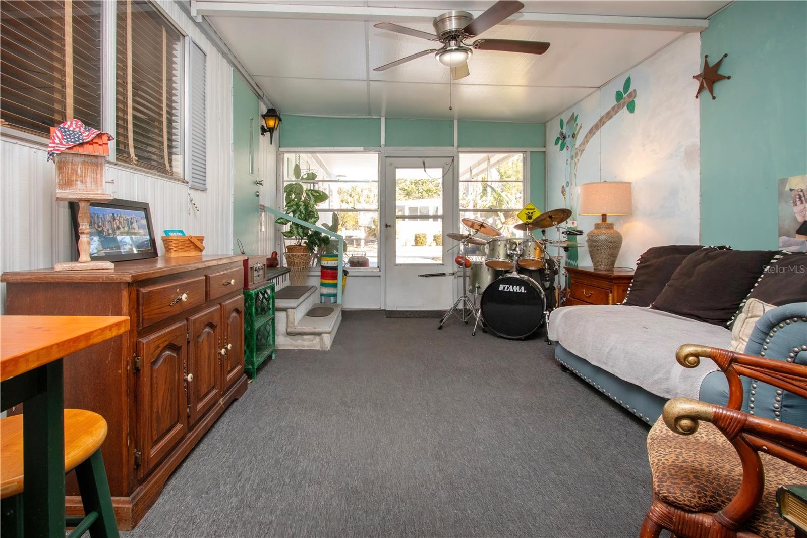 SKYWAY VILLAGE ESTATES CO-OP - Residential