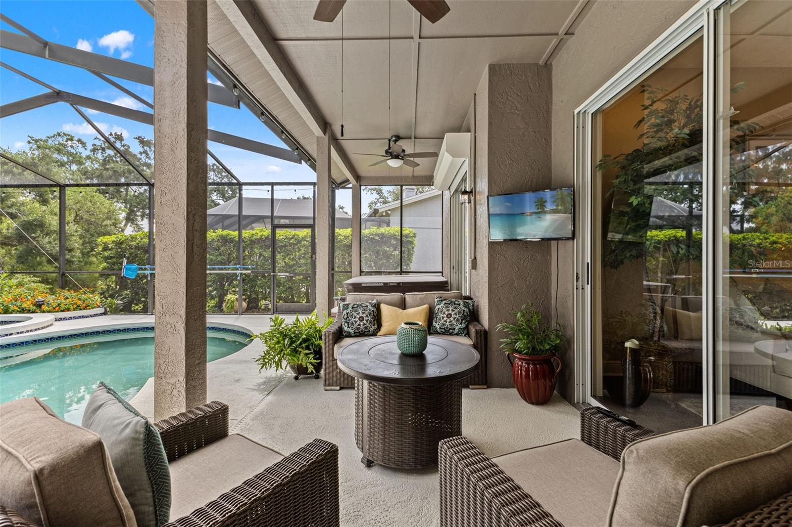 CASEY LAKE MANORS LOT 25 - Residential