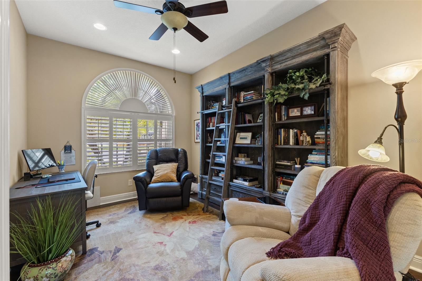 CASEY LAKE MANORS LOT 25 - Residential