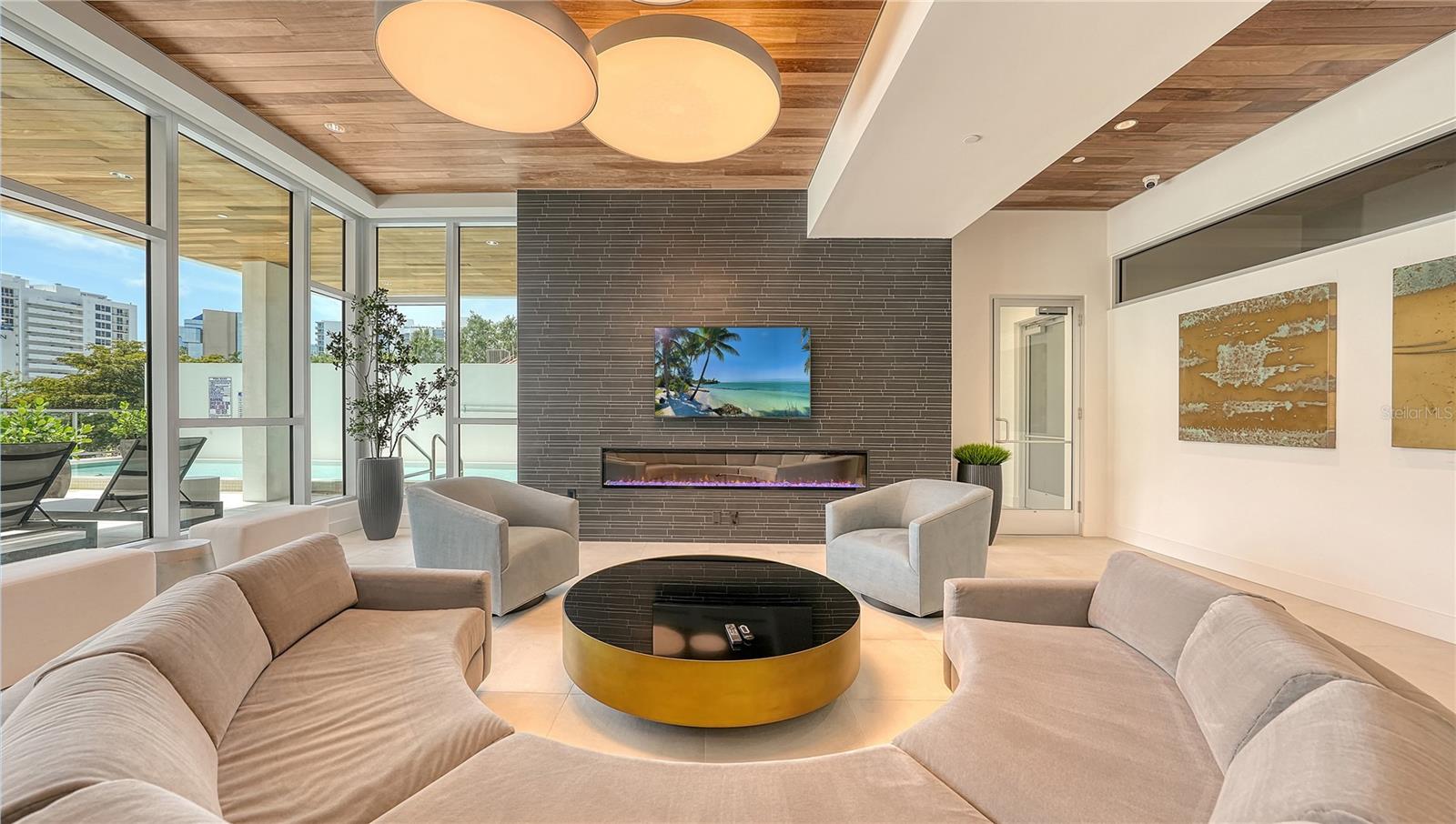 THE COLLECTION CONDOMINIUM - Residential