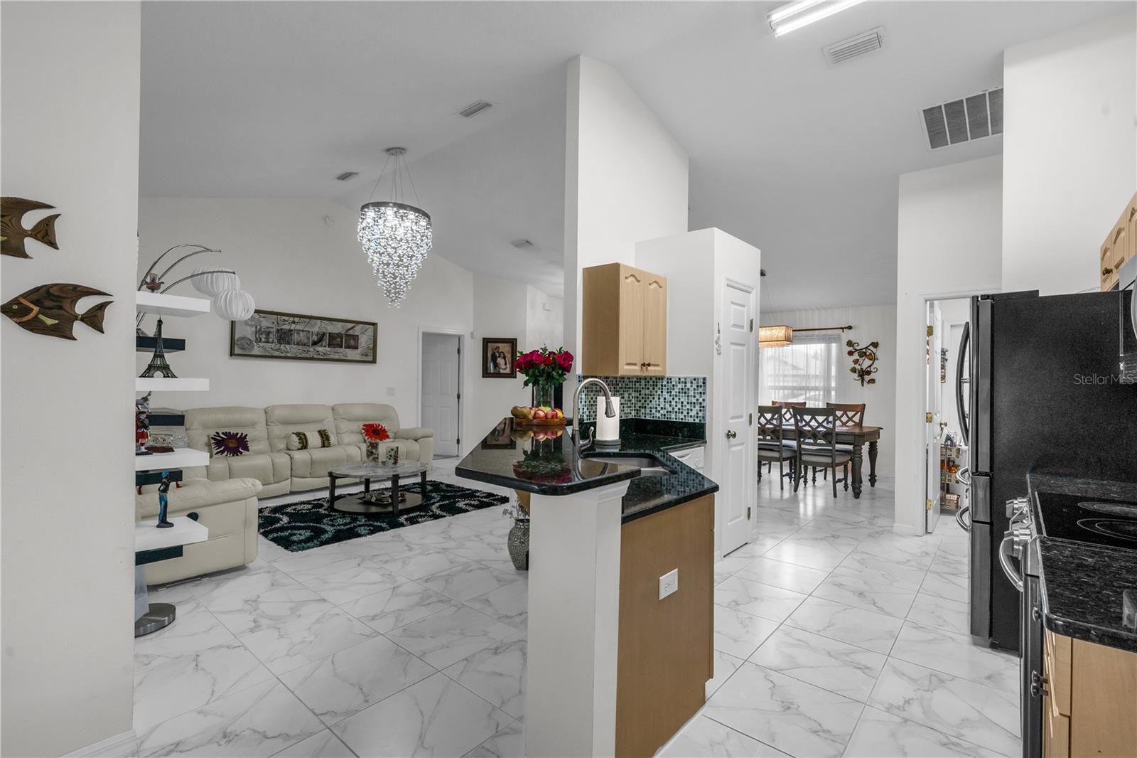 KINGSLAND COUNTRY ESTATE - Residential