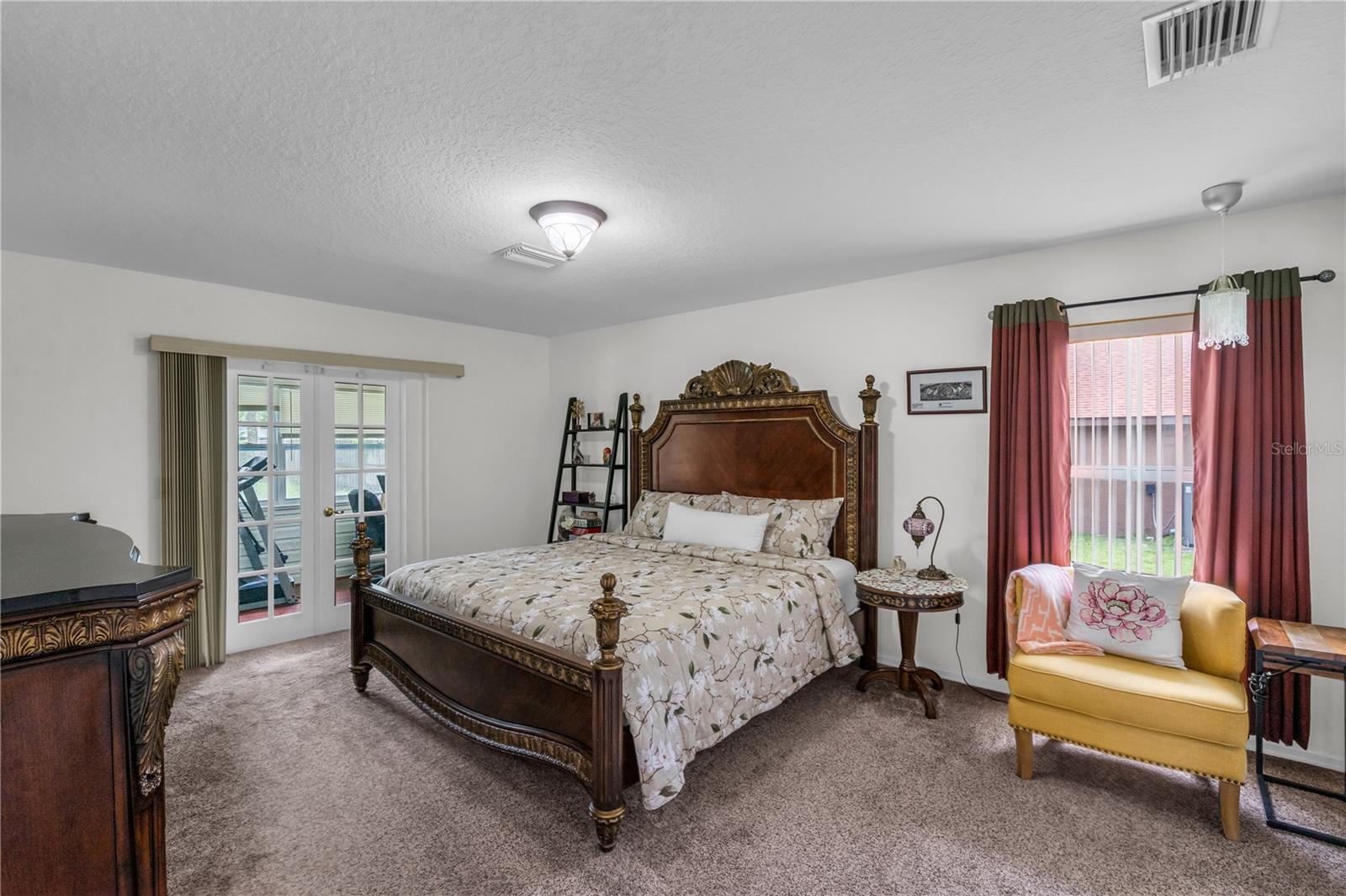 KINGSLAND COUNTRY ESTATE - Residential