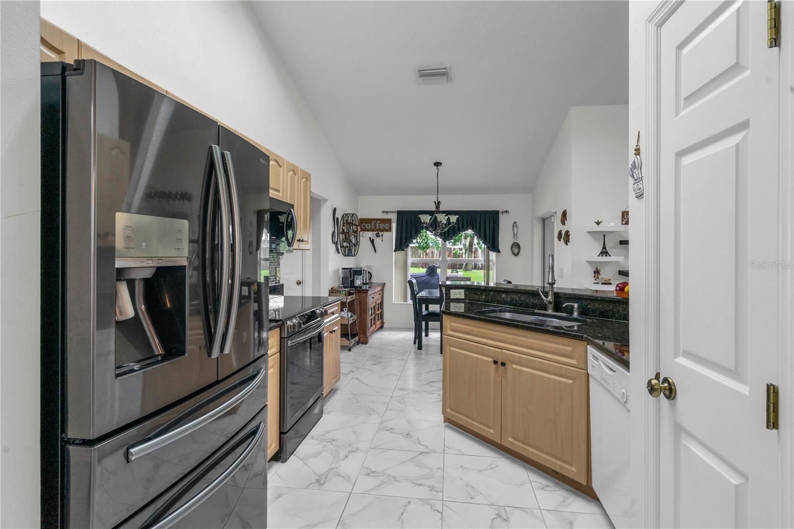 KINGSLAND COUNTRY ESTATE - Residential