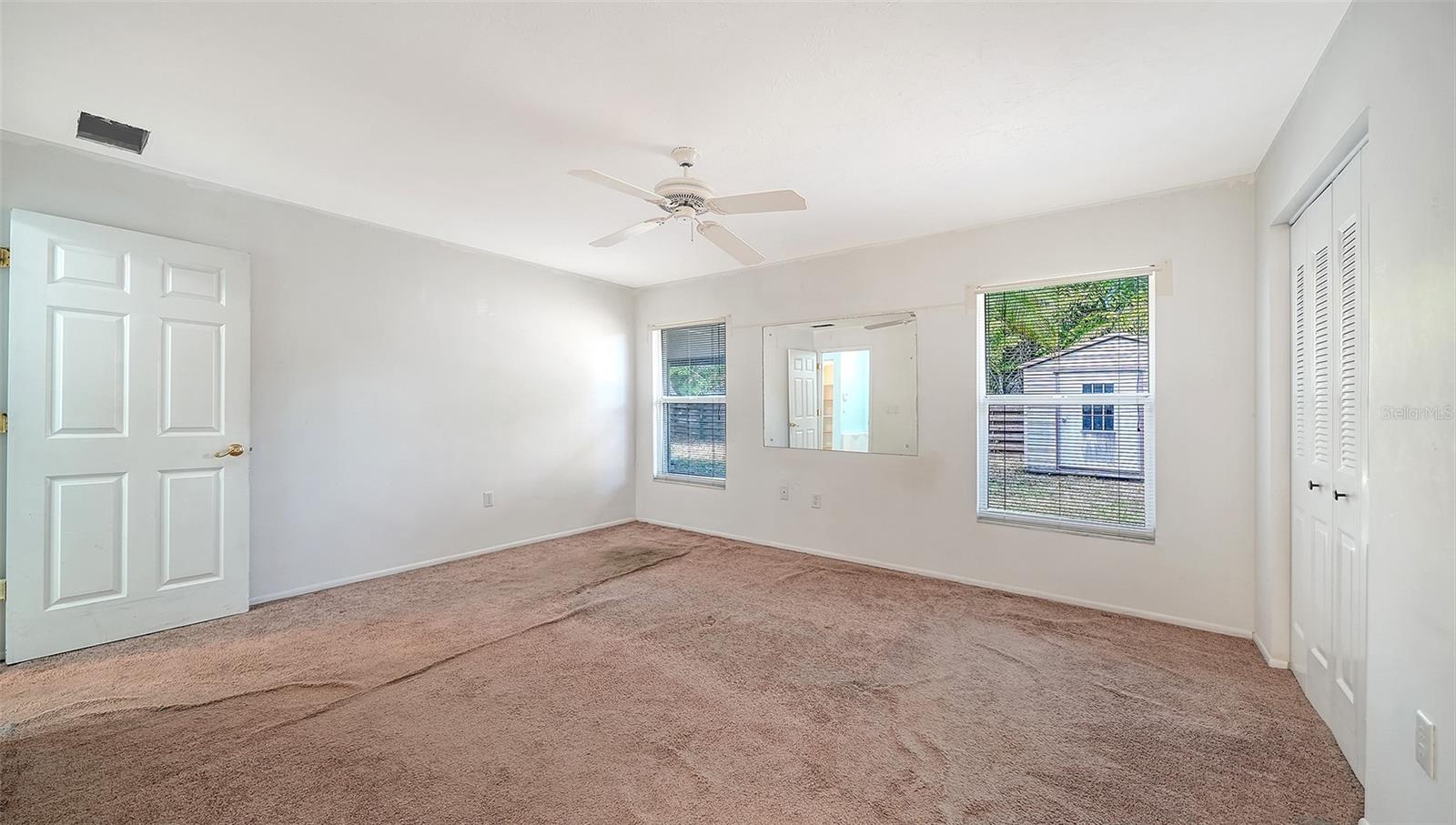 GEORGETOWNE - Residential