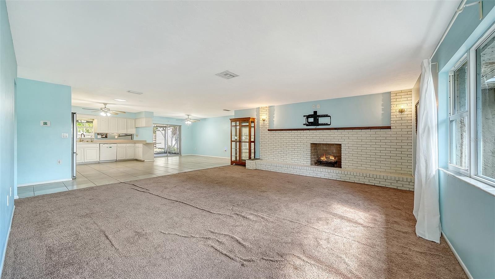 GEORGETOWNE - Residential