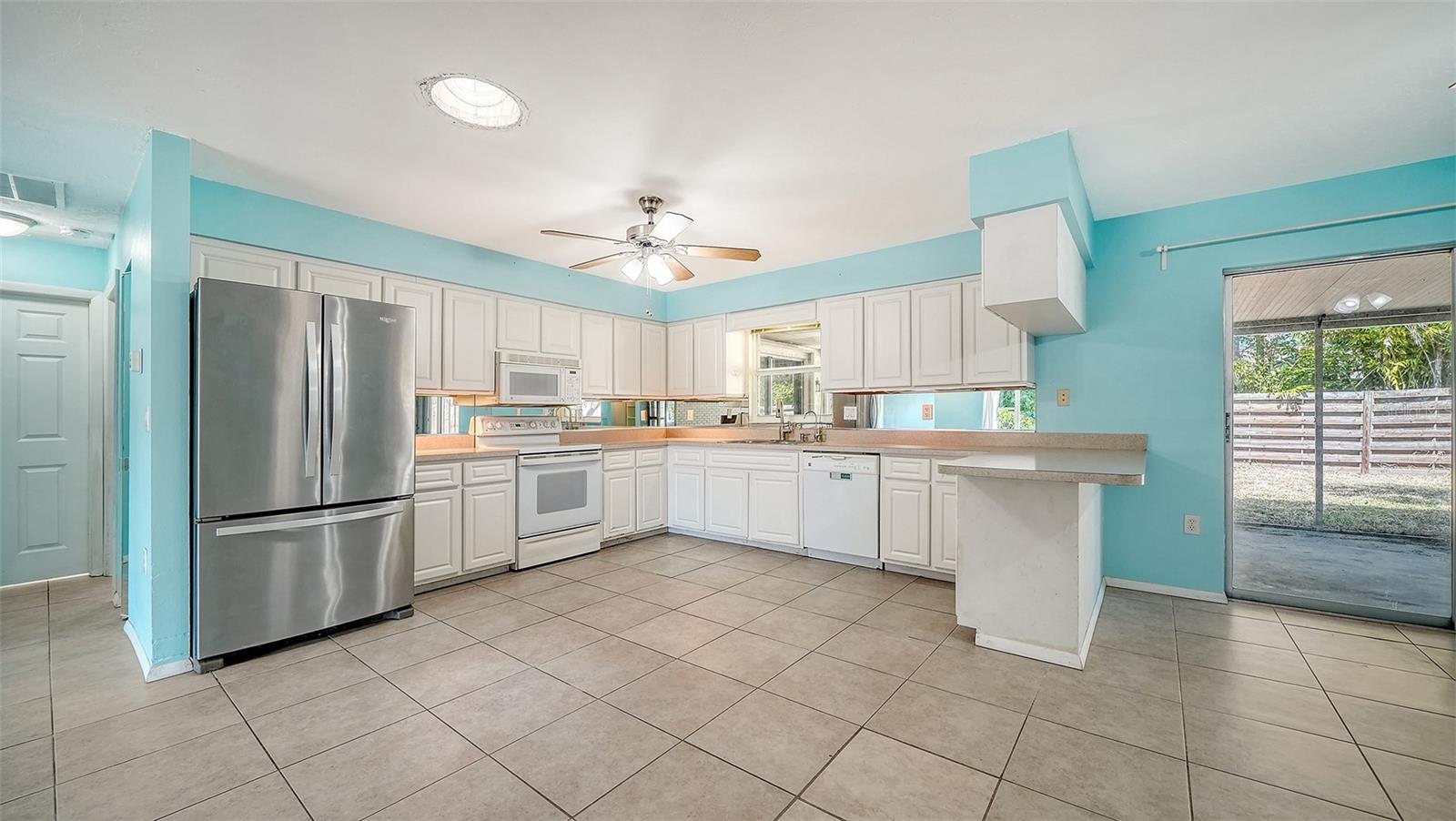 GEORGETOWNE - Residential