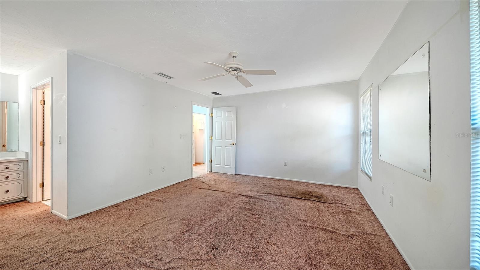 GEORGETOWNE - Residential
