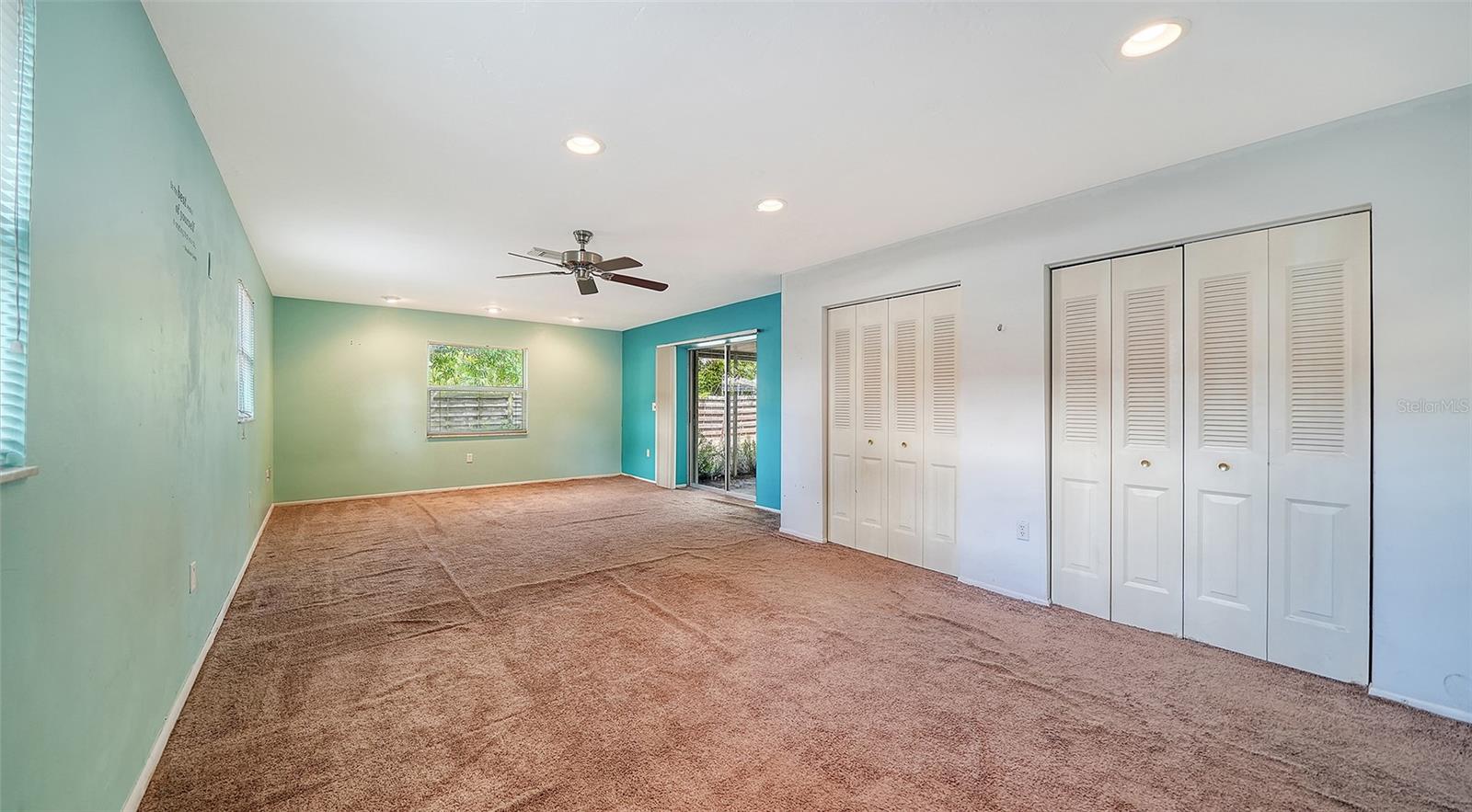 GEORGETOWNE - Residential
