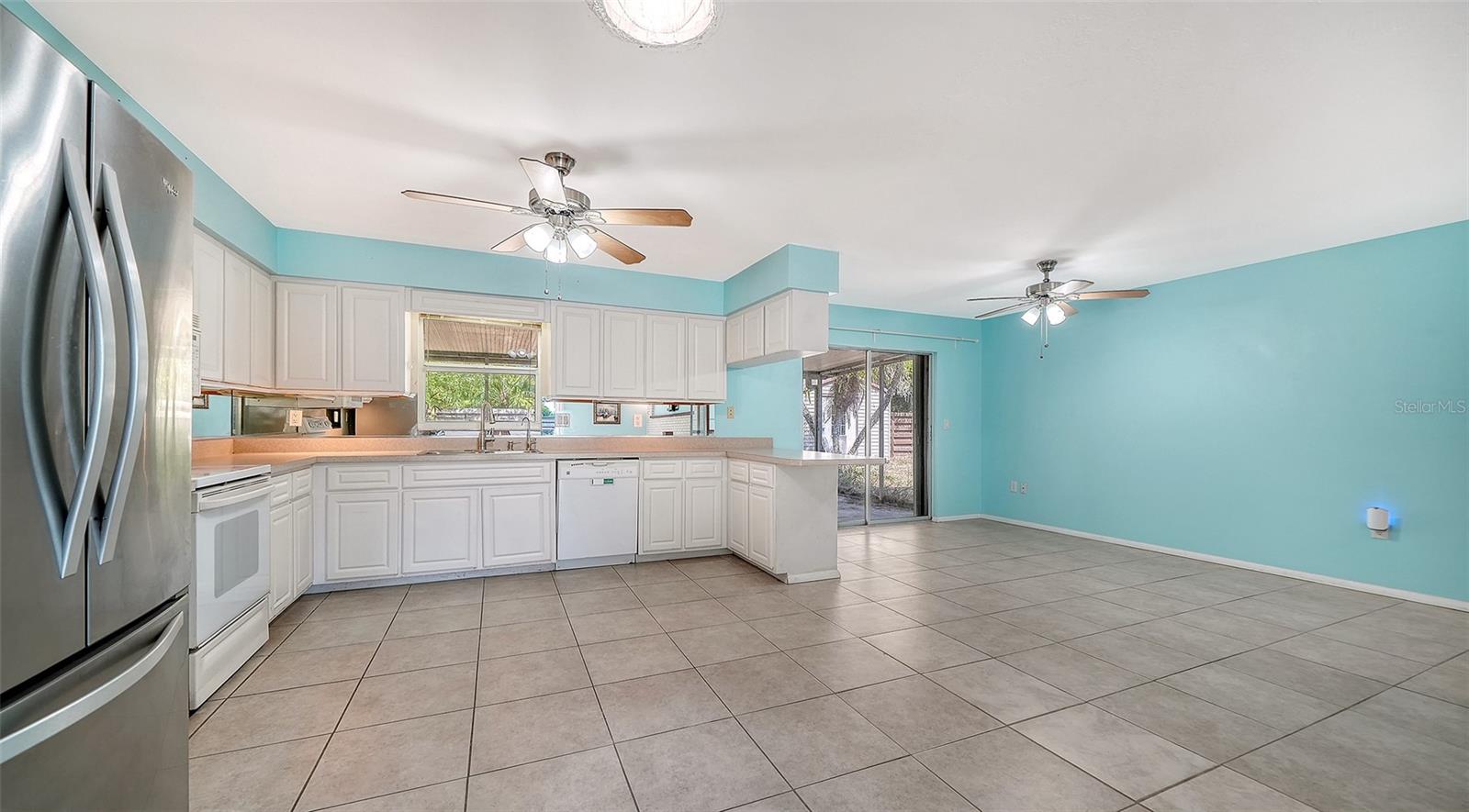 GEORGETOWNE - Residential