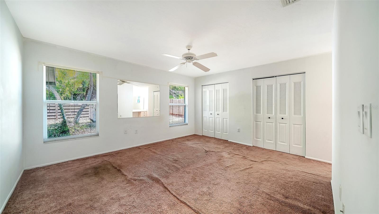 GEORGETOWNE - Residential