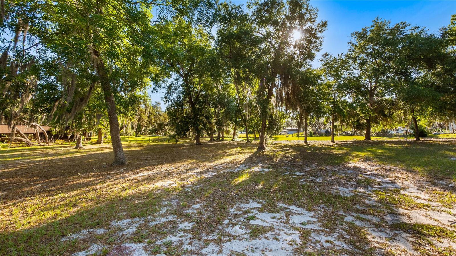 GROVELAND MC MURPHYS WOODS SUB - Land