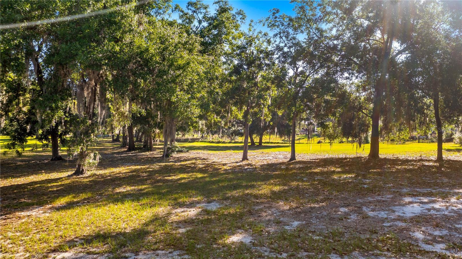 GROVELAND MC MURPHYS WOODS SUB - Land